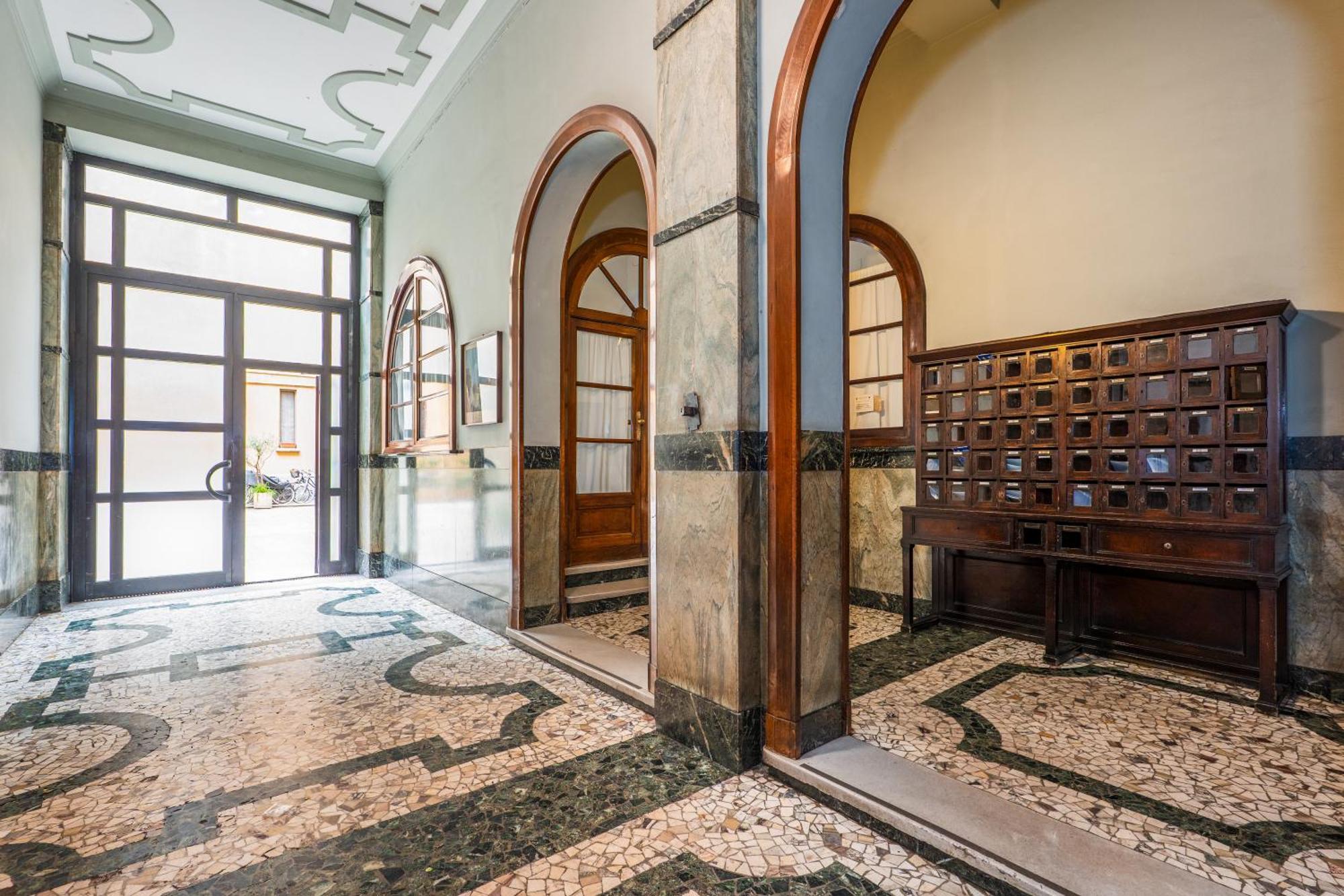 The Discovery Road - Your From Milan