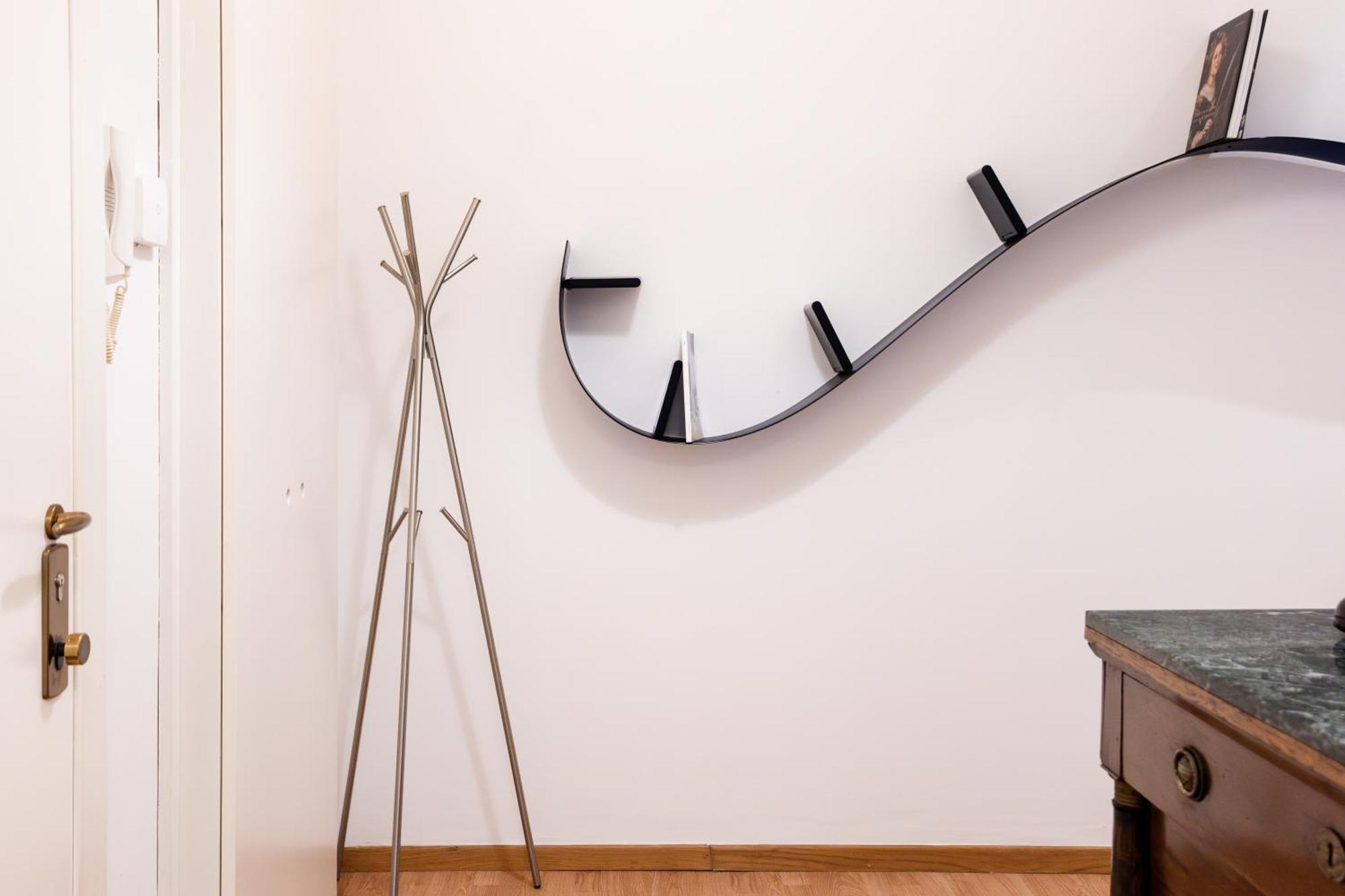 The Discovery Road - Your From Apartment Milan