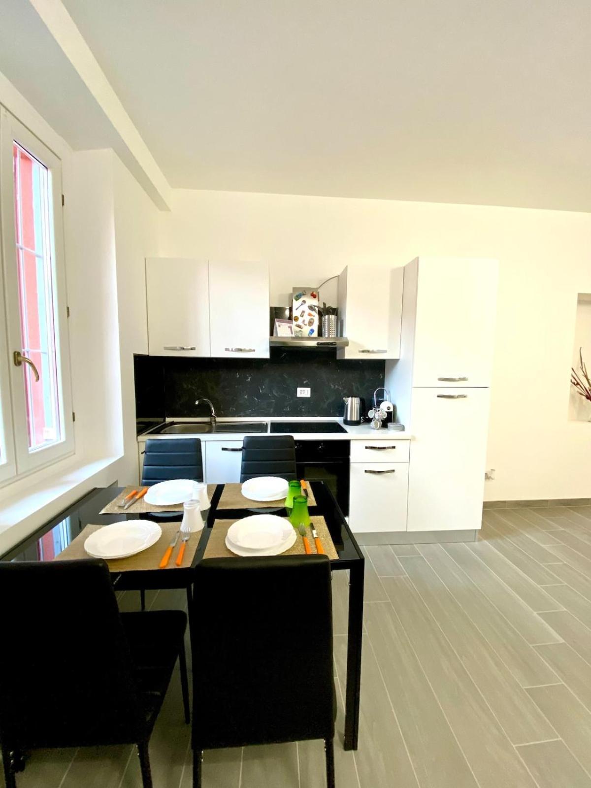Porta Venezia Apartment