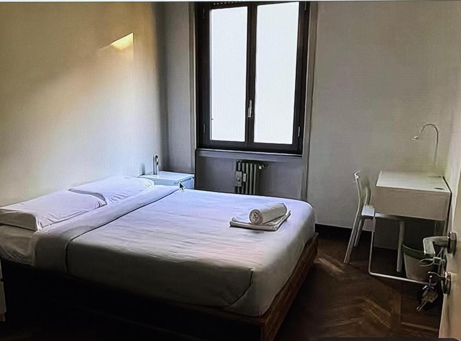 Apartment 21 *