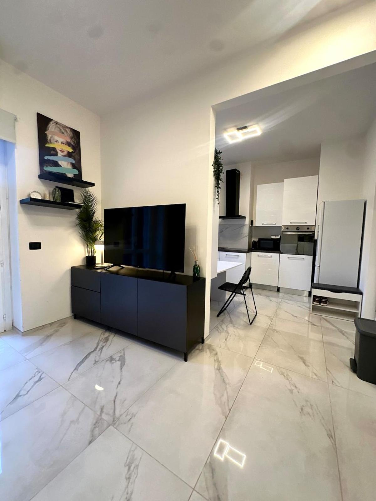 Apartment In Centro - Porta Venezia Milan