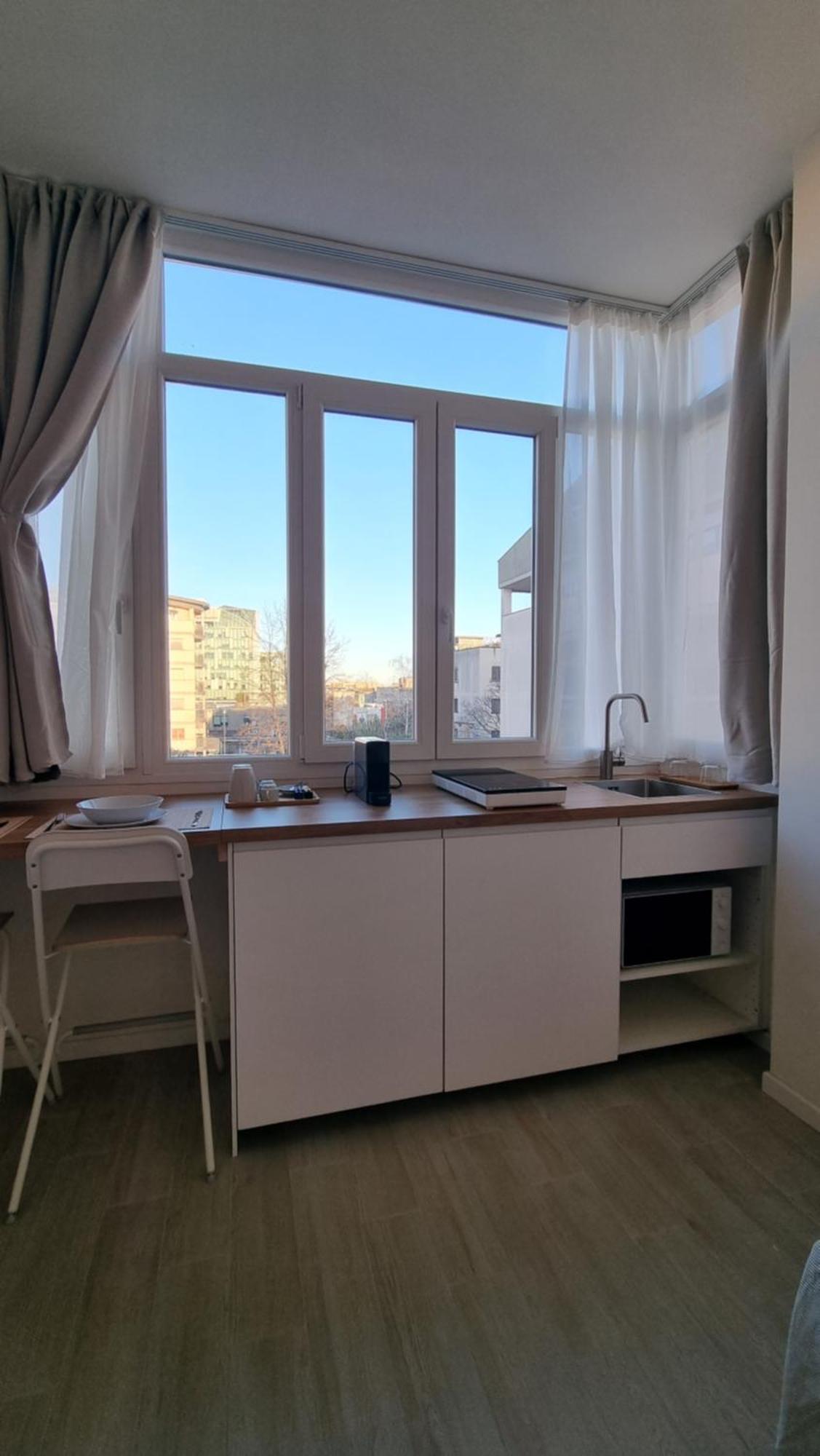 Apartment Luminoso Monolocale Mm3 Dergano Sky Legnone *