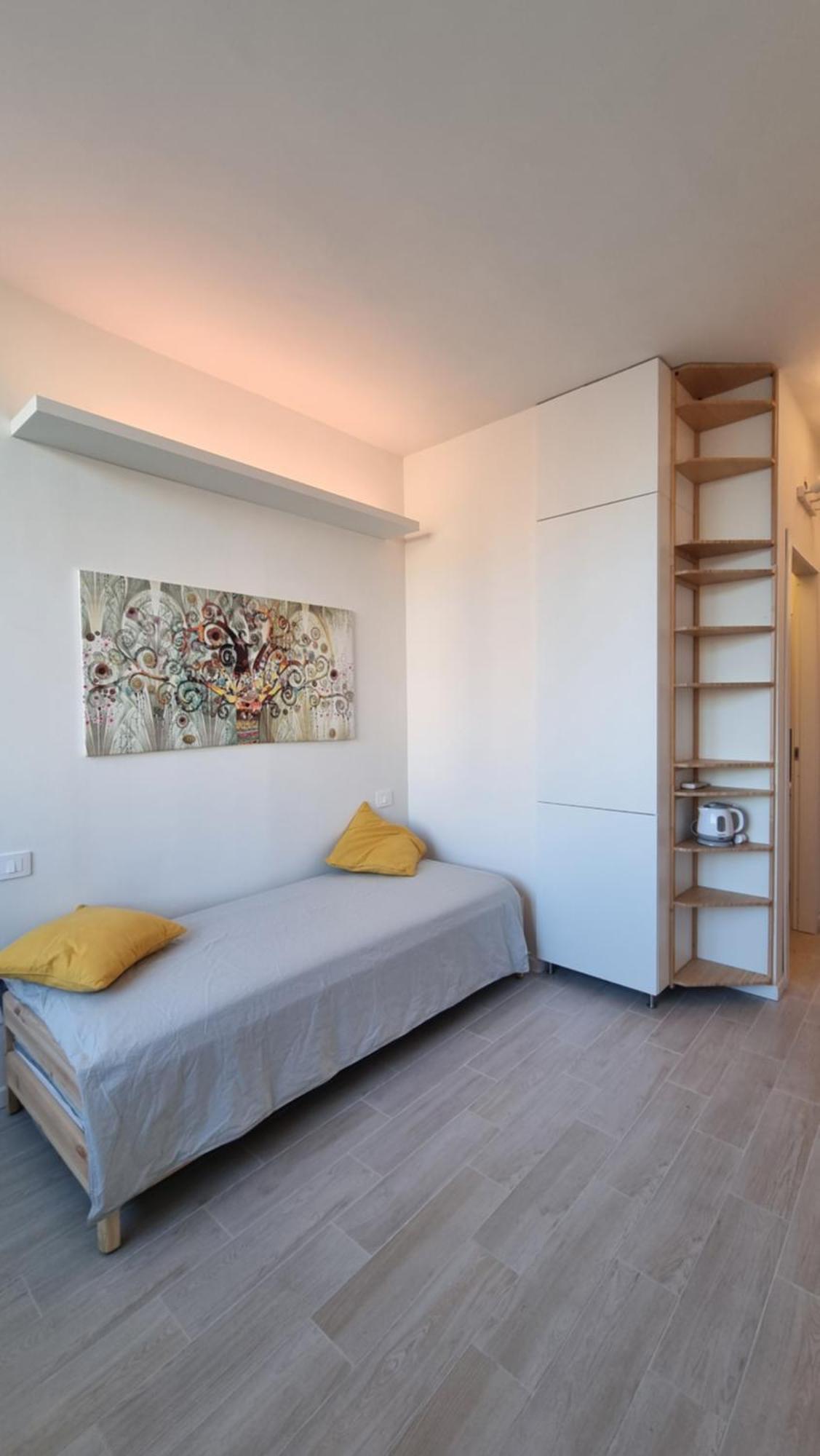 Apartment Luminoso Monolocale Mm3 Dergano Sky Legnone