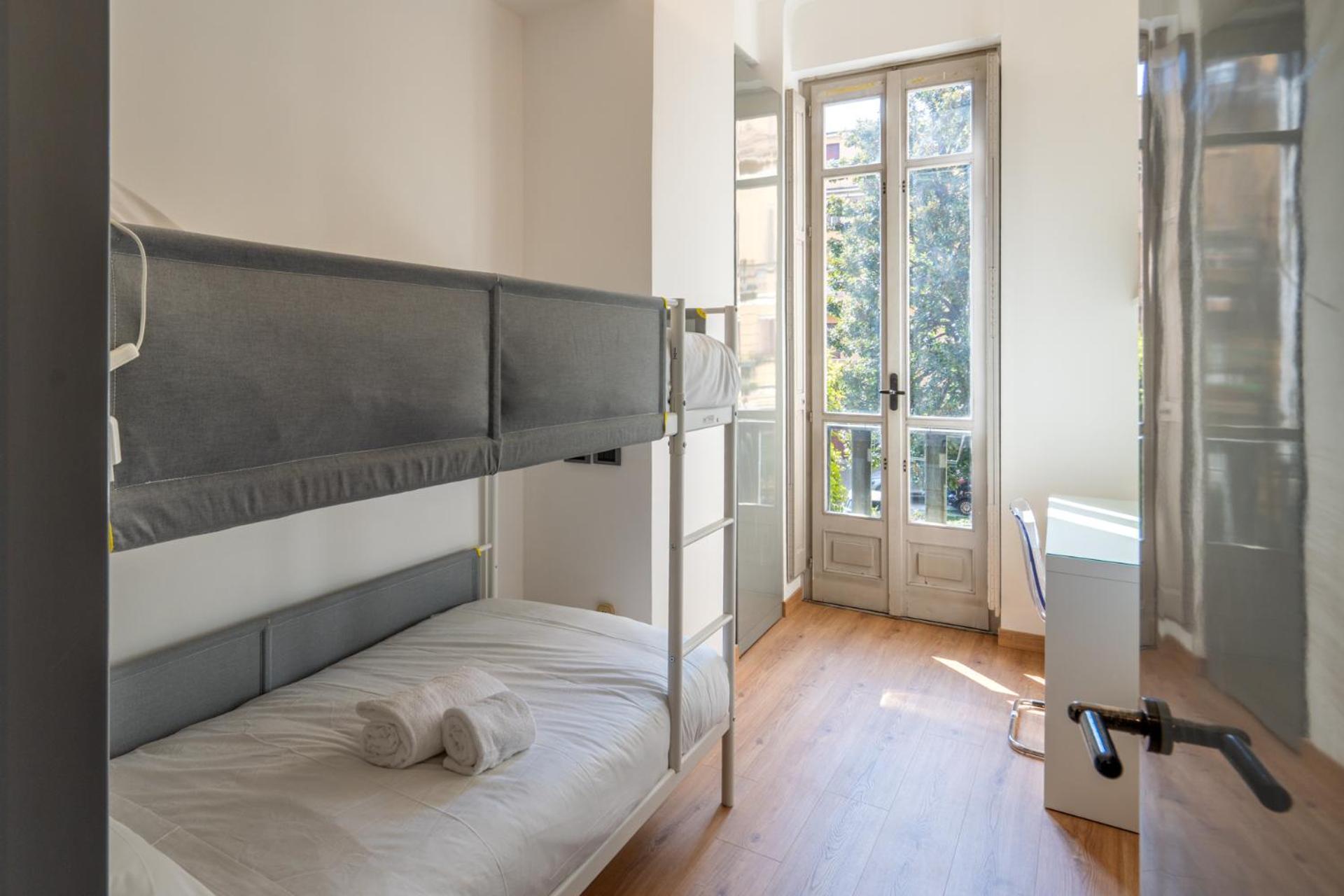 Apartment Italianflat - Spacious 3 Bedroom With Balcony San Babila Area