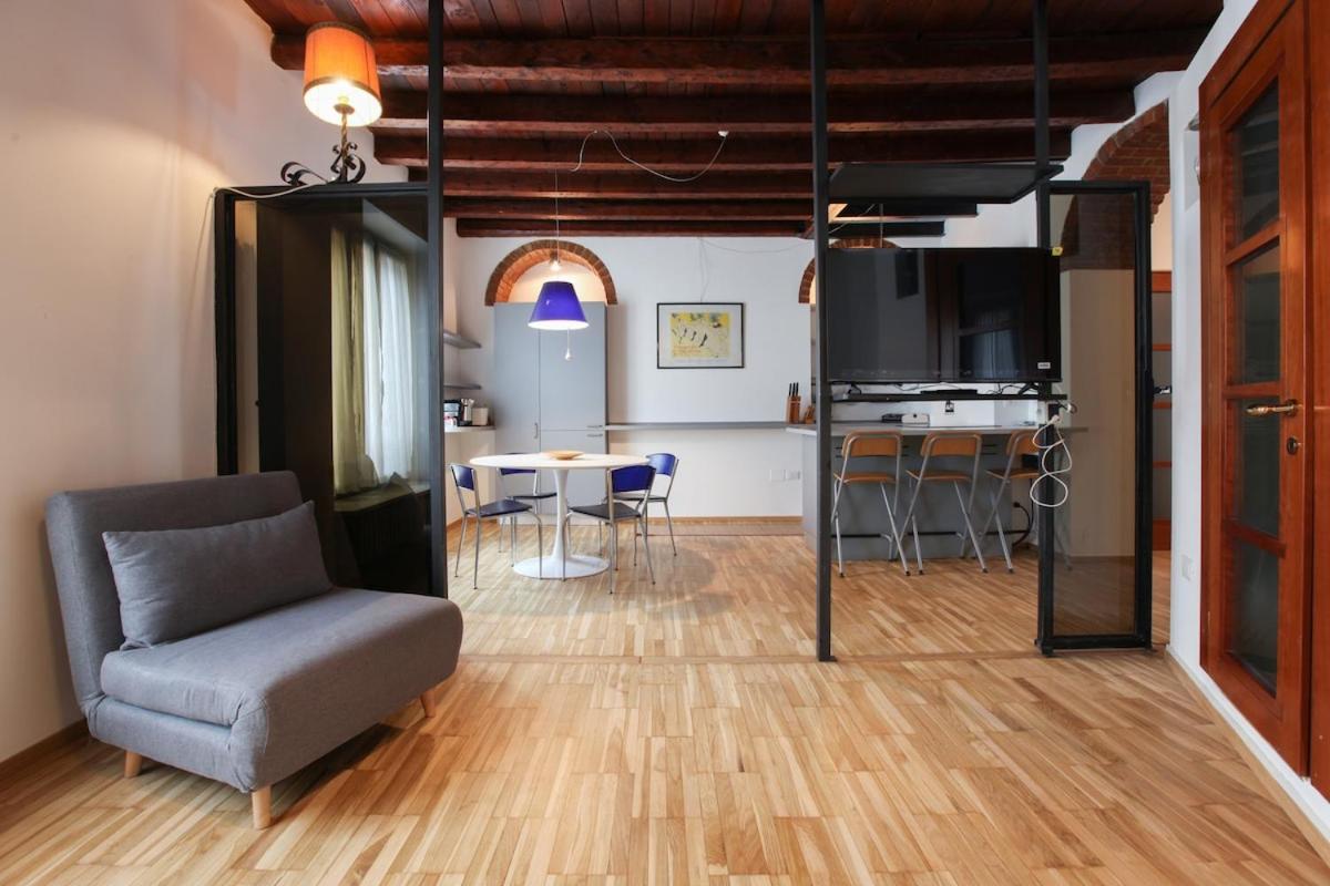 Apartment Hacca Collection - Milanese 2br In Porta Venezia Milan