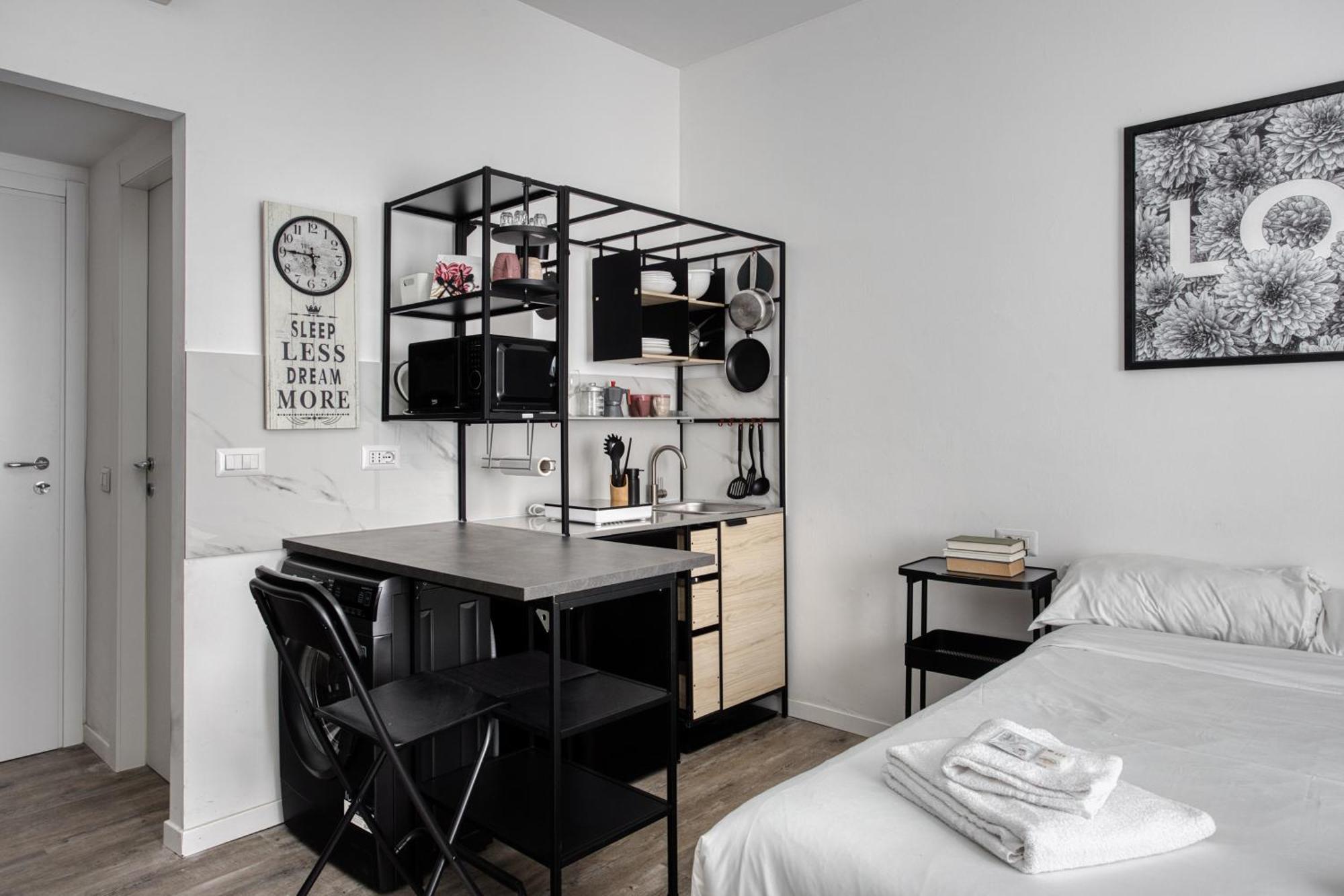 Joivy Elegant Double Near Subway Station *