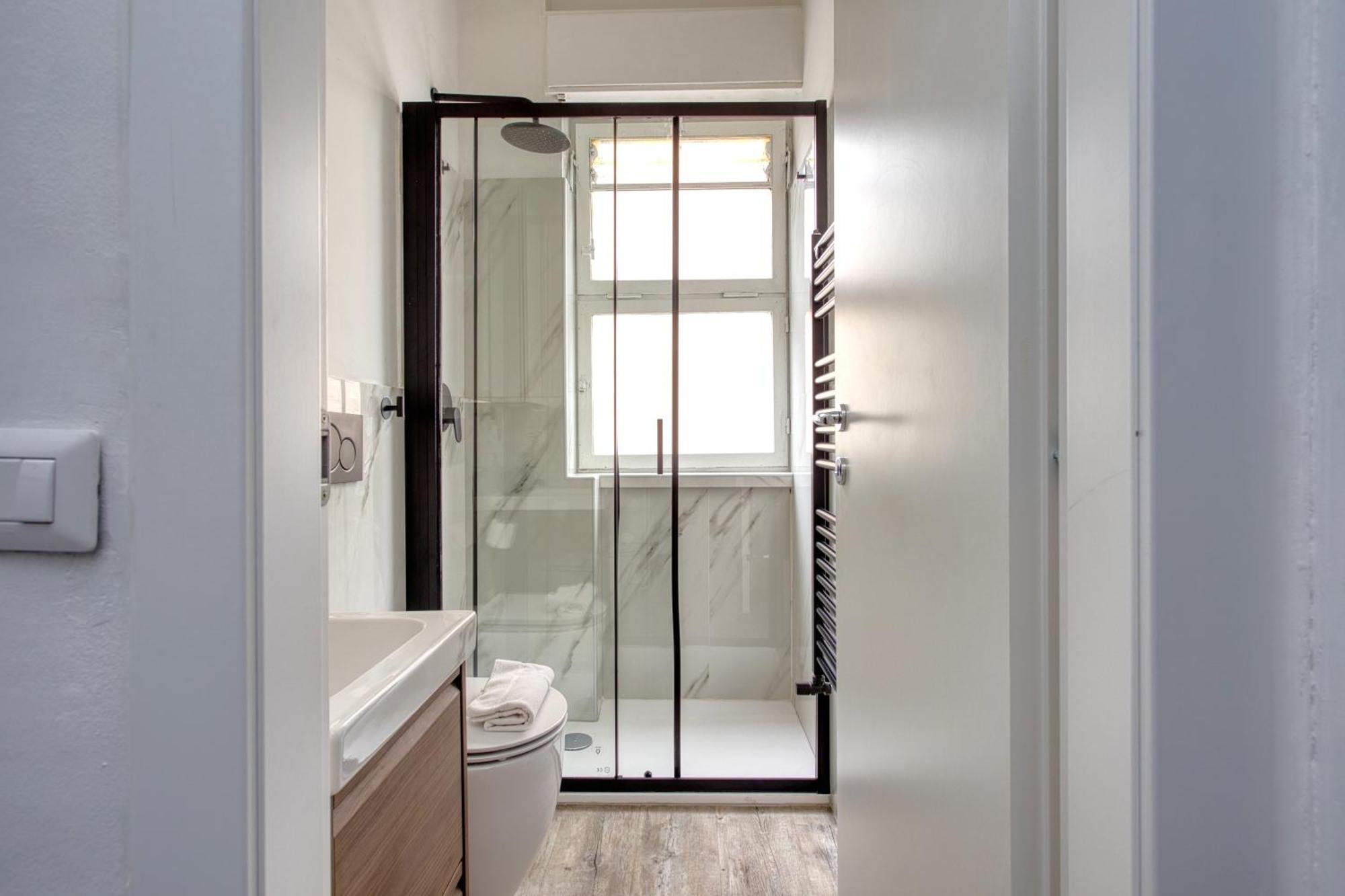 Joivy Elegant Double Near Subway Station *