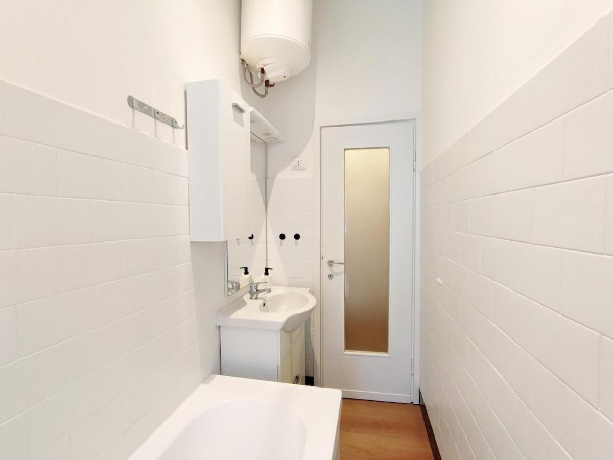Station- Modern Apartment