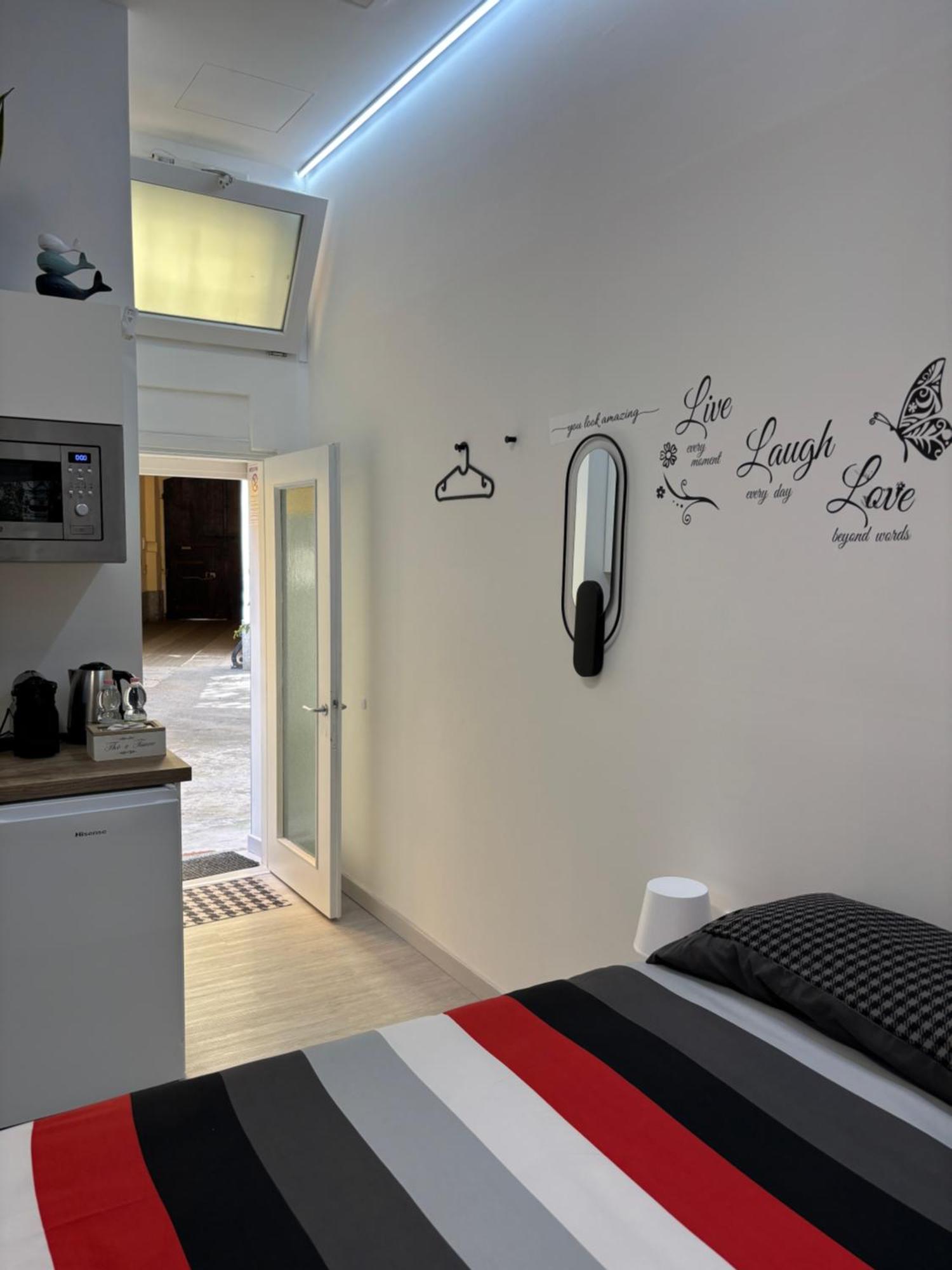 Apartment La Vecchia Milano-les Nubles Vannucci - Il Ballatoio E Il Cortile