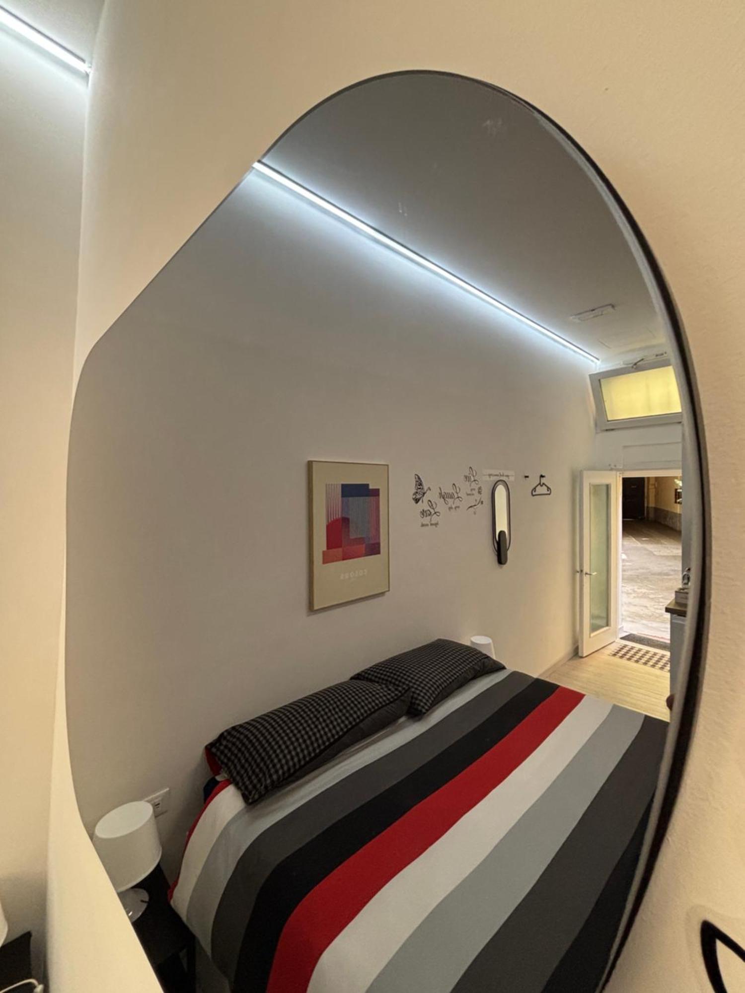 Apartment La Vecchia Milano-les Nubles Vannucci - Il Ballatoio E Il Cortile