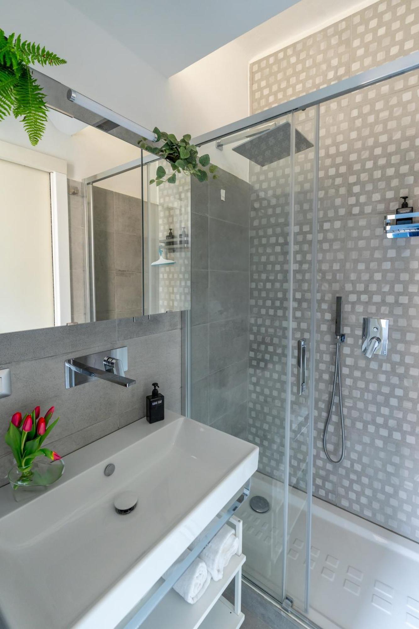 Apartment Duomo Airport Linate Small Deluxe Milan