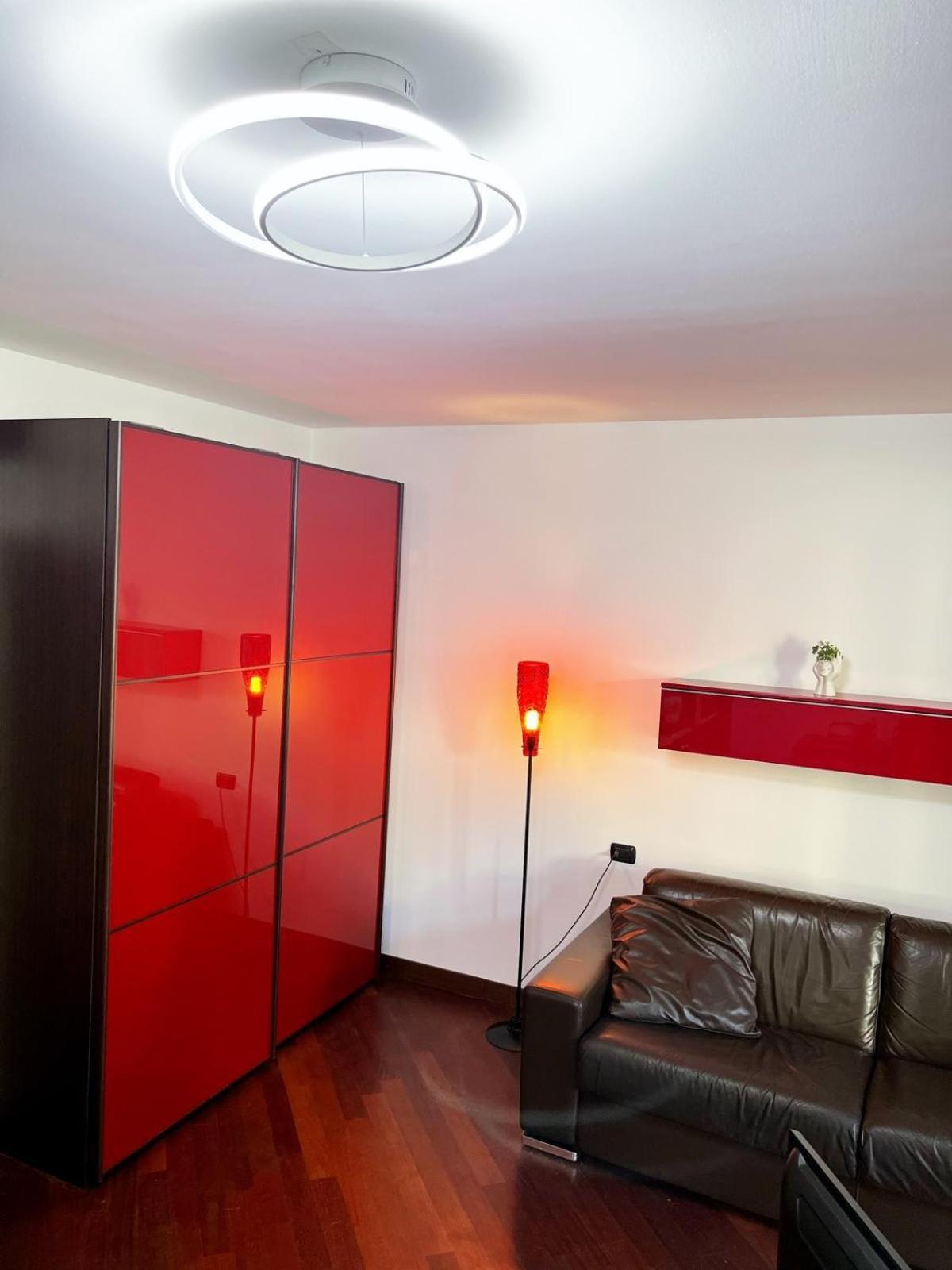 Laura S Garden - Romantic Place And Private Parking Apartment *