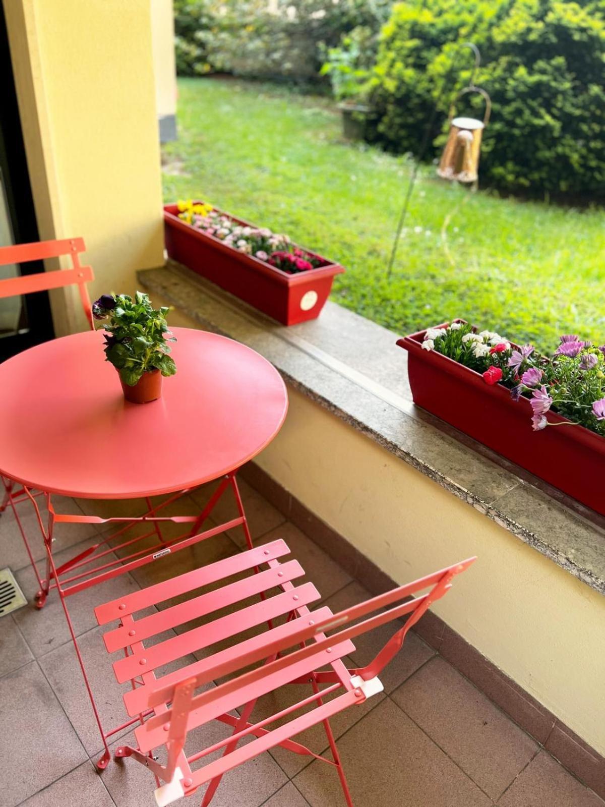 Laura S Garden - Romantic Place And Private Parking Milan