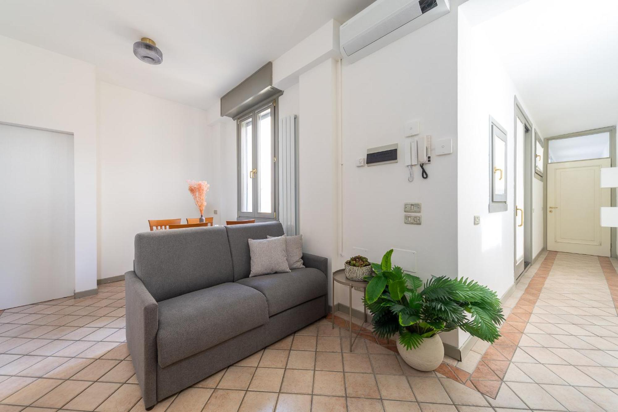 Stunning & 1bdr With Terrace In Cadorna Area By Rentopolis Apartment Milan