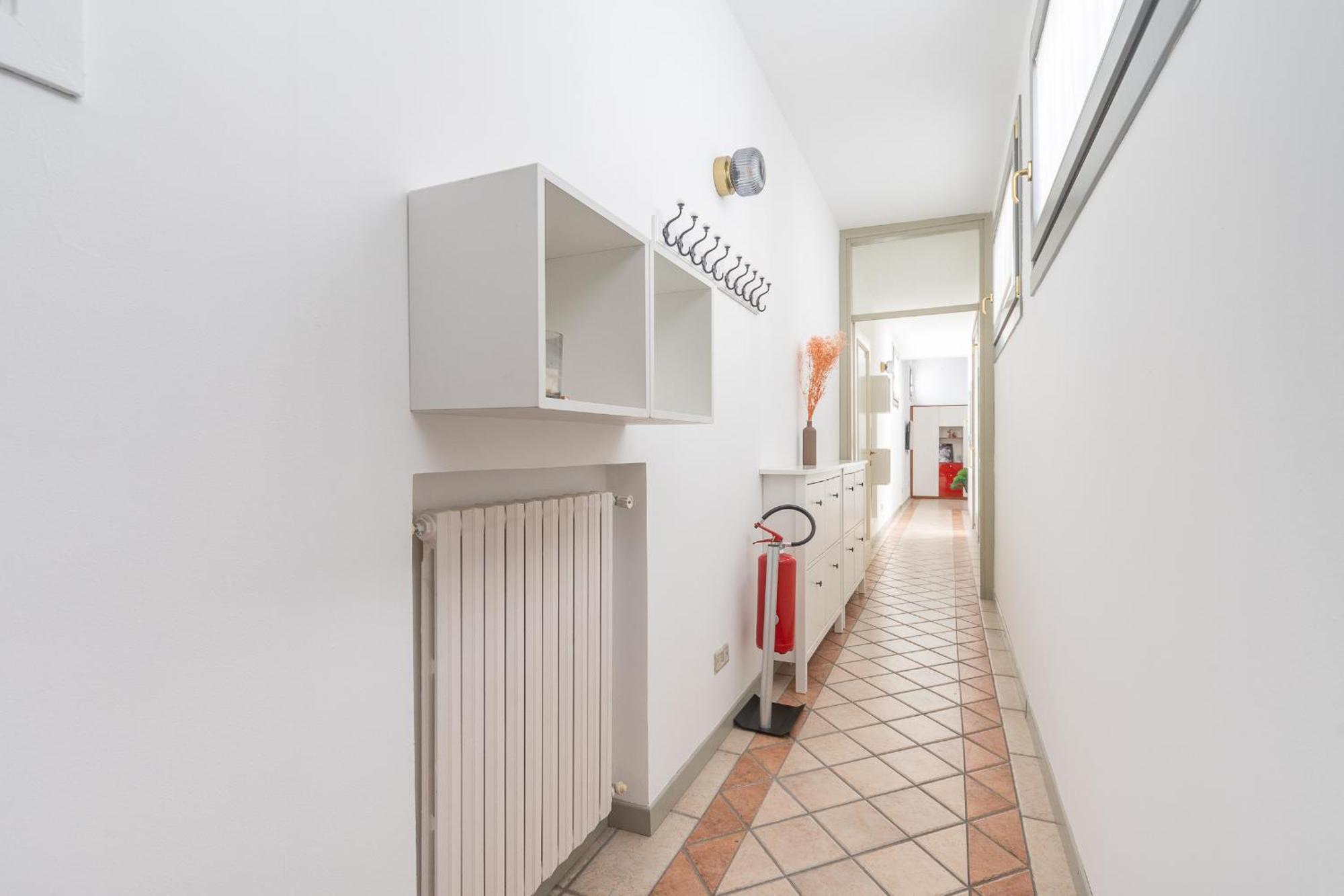 Apartment Stunning & 1bdr With Terrace In Cadorna Area By Rentopolis