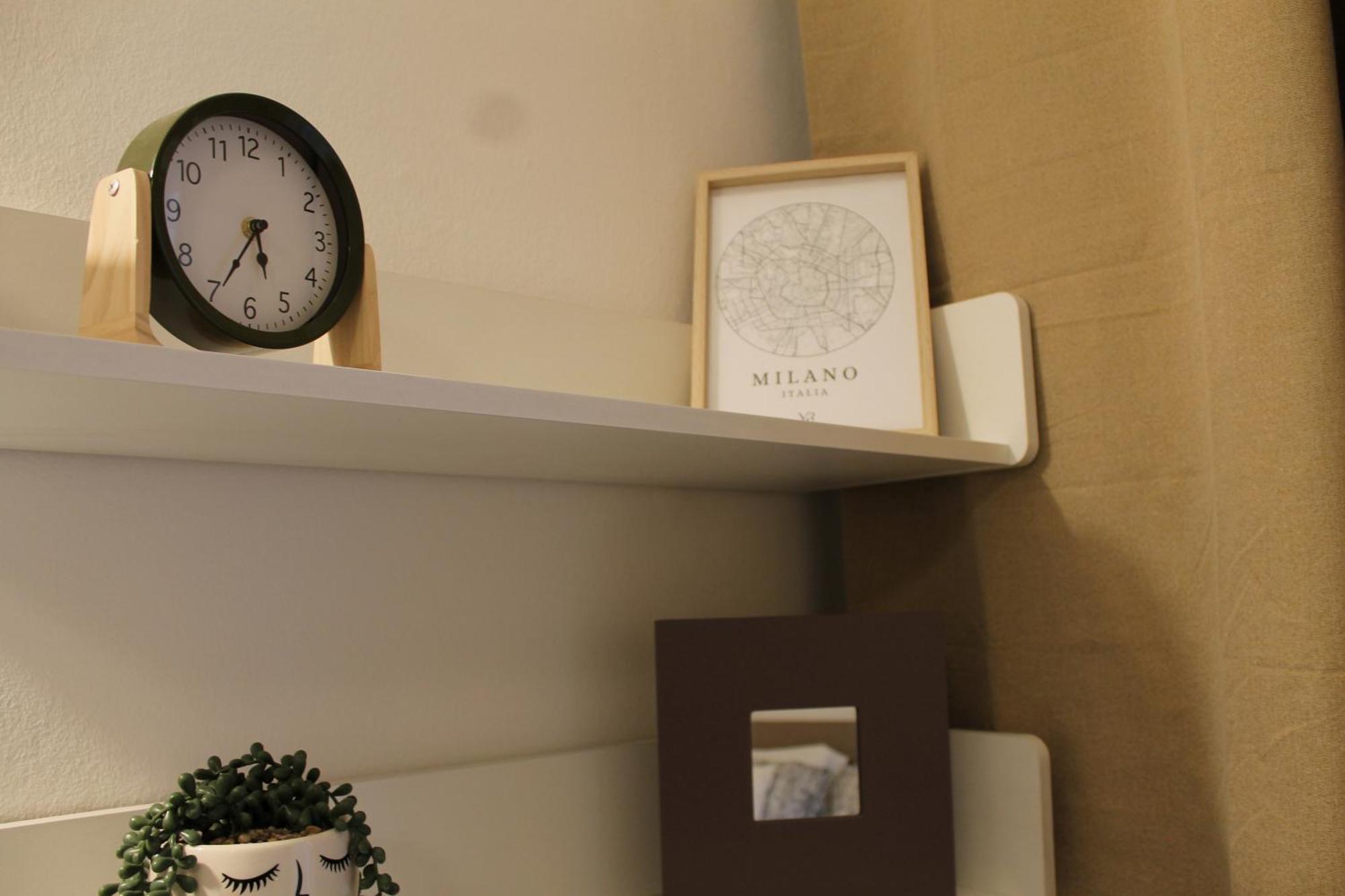Elegant 2 Bedroom - 10 Min To Duomo, 2 Min To Subway Milan