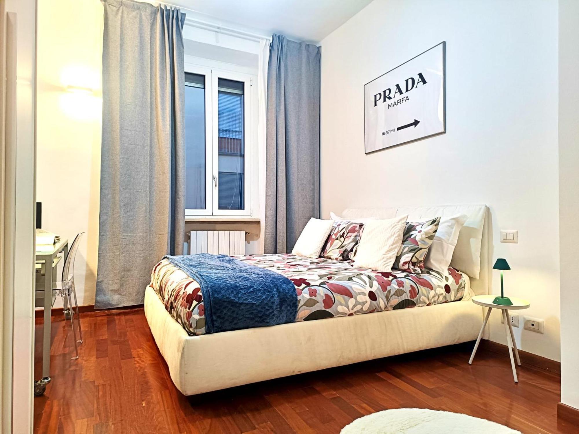 Apartment Elegant 2 Bedroom - 10 Min To Duomo, 2 Min To Subway Milan