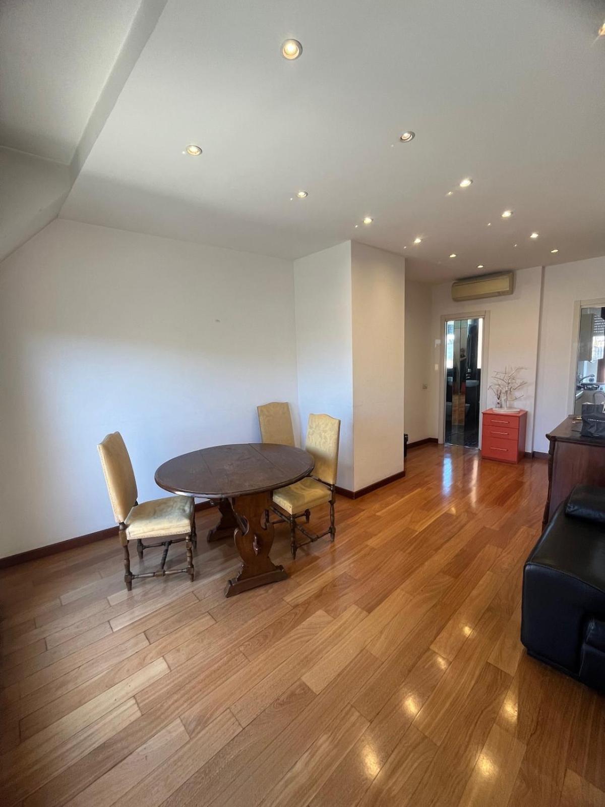 Lovely And Modern Apartment *