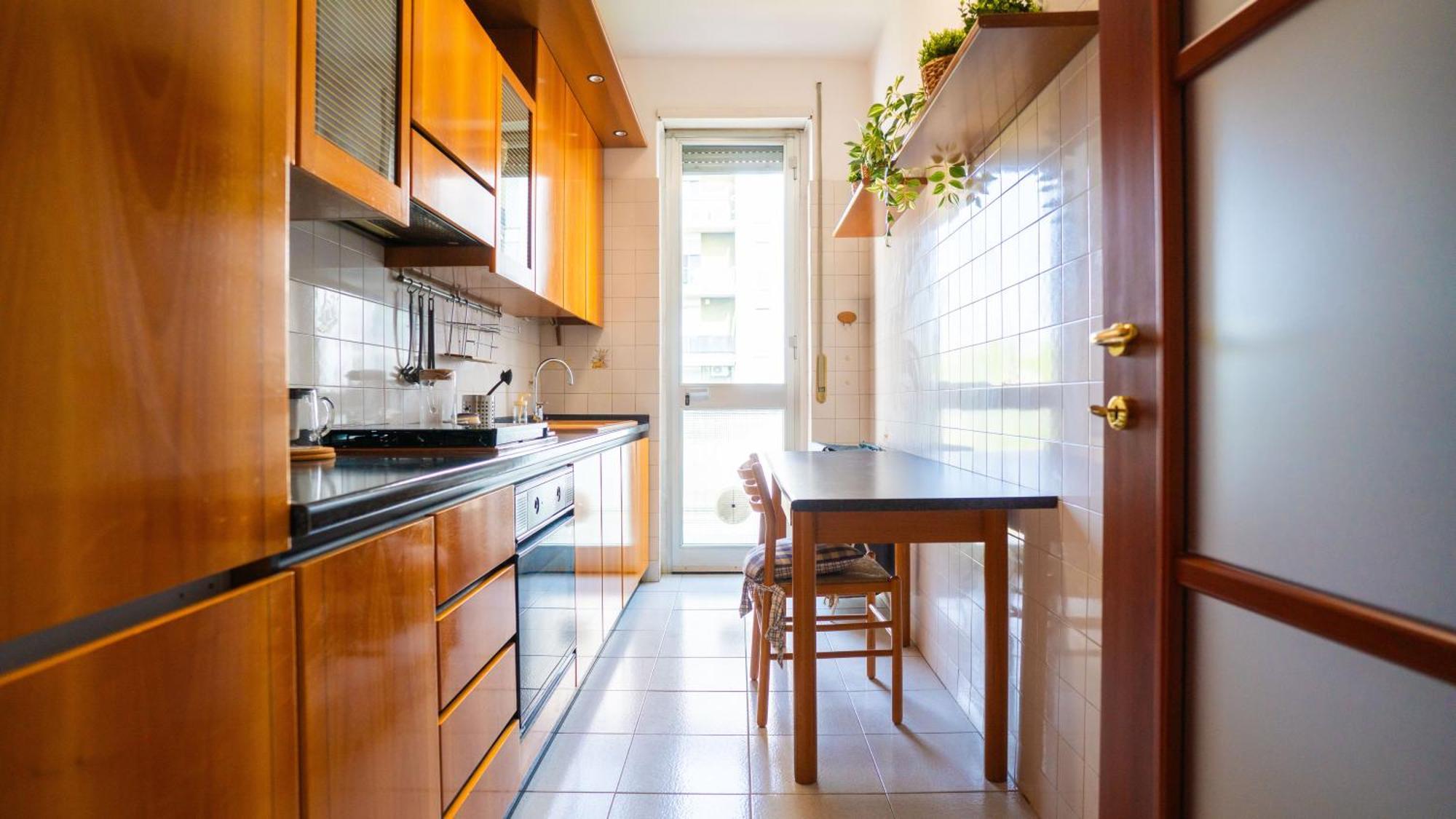 Ideal Rent - Tartini 37