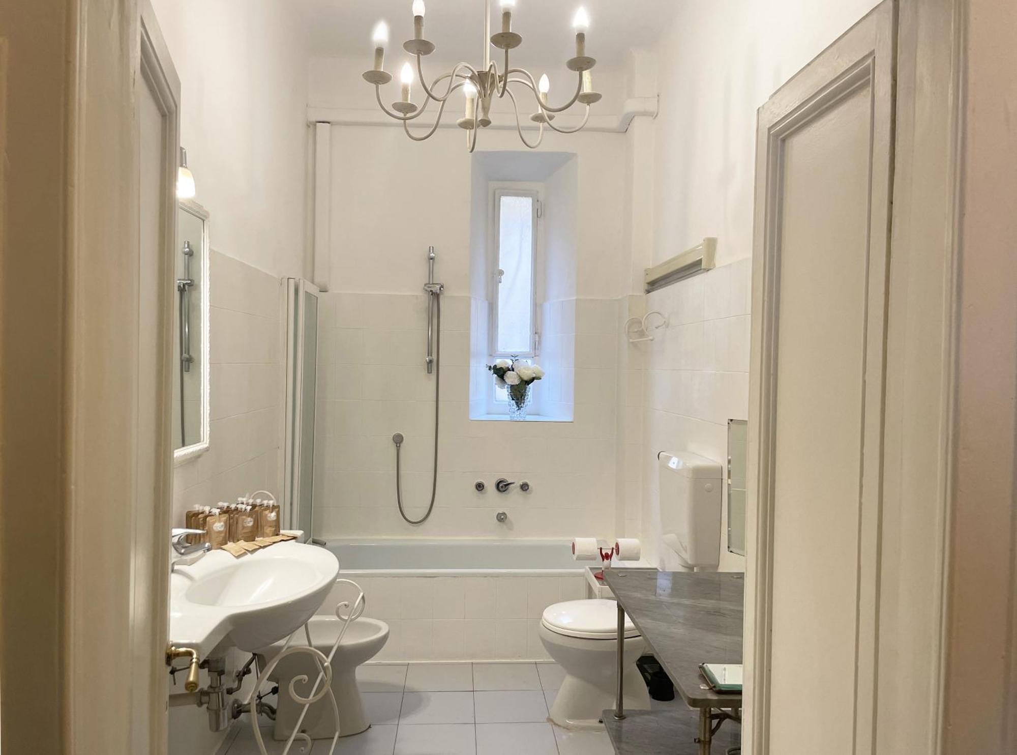 Splendido Quadrilocale Liberty In Porta Venezia Apartment