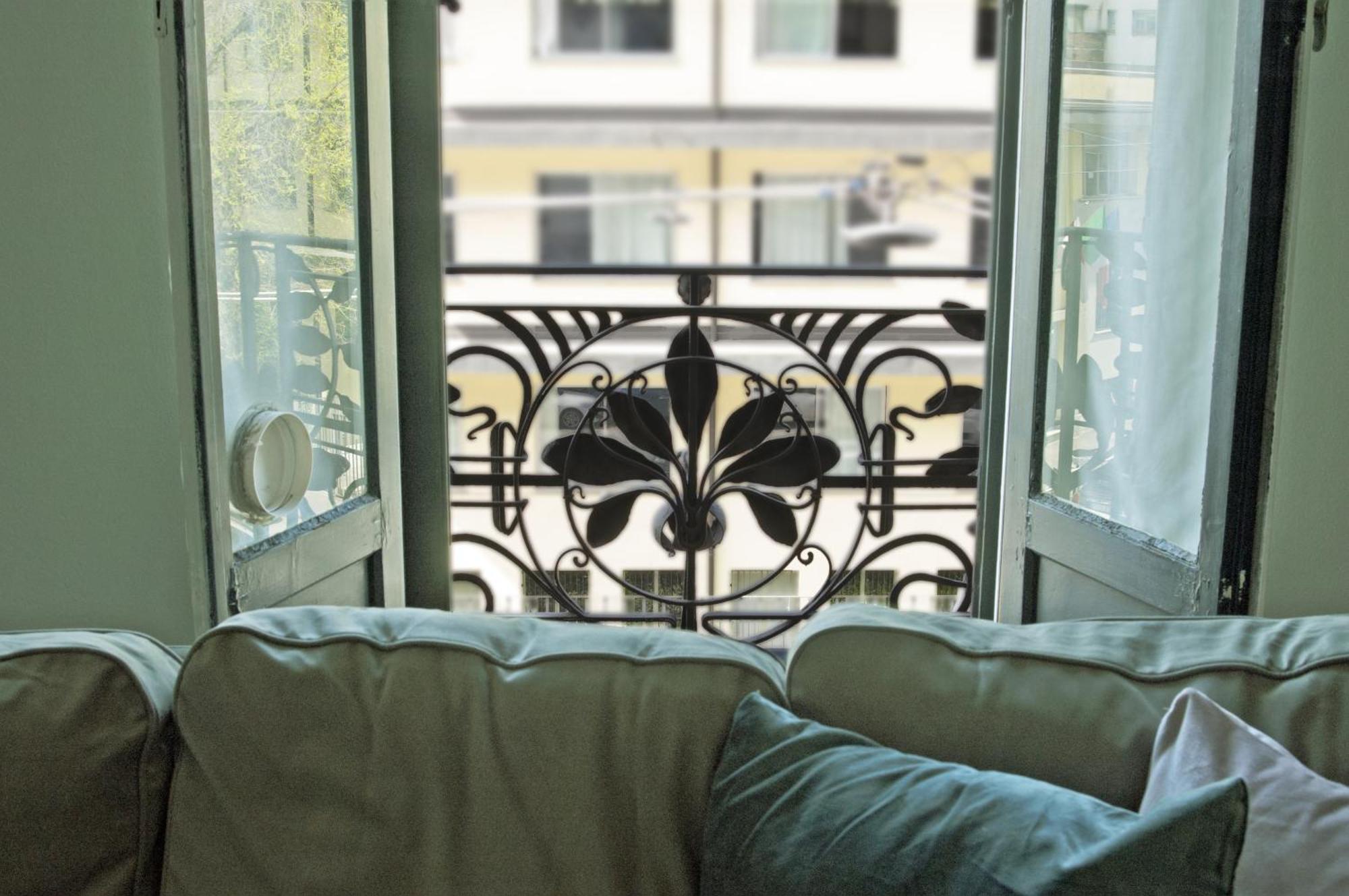 Apartment Splendido Quadrilocale Liberty In Porta Venezia Milan