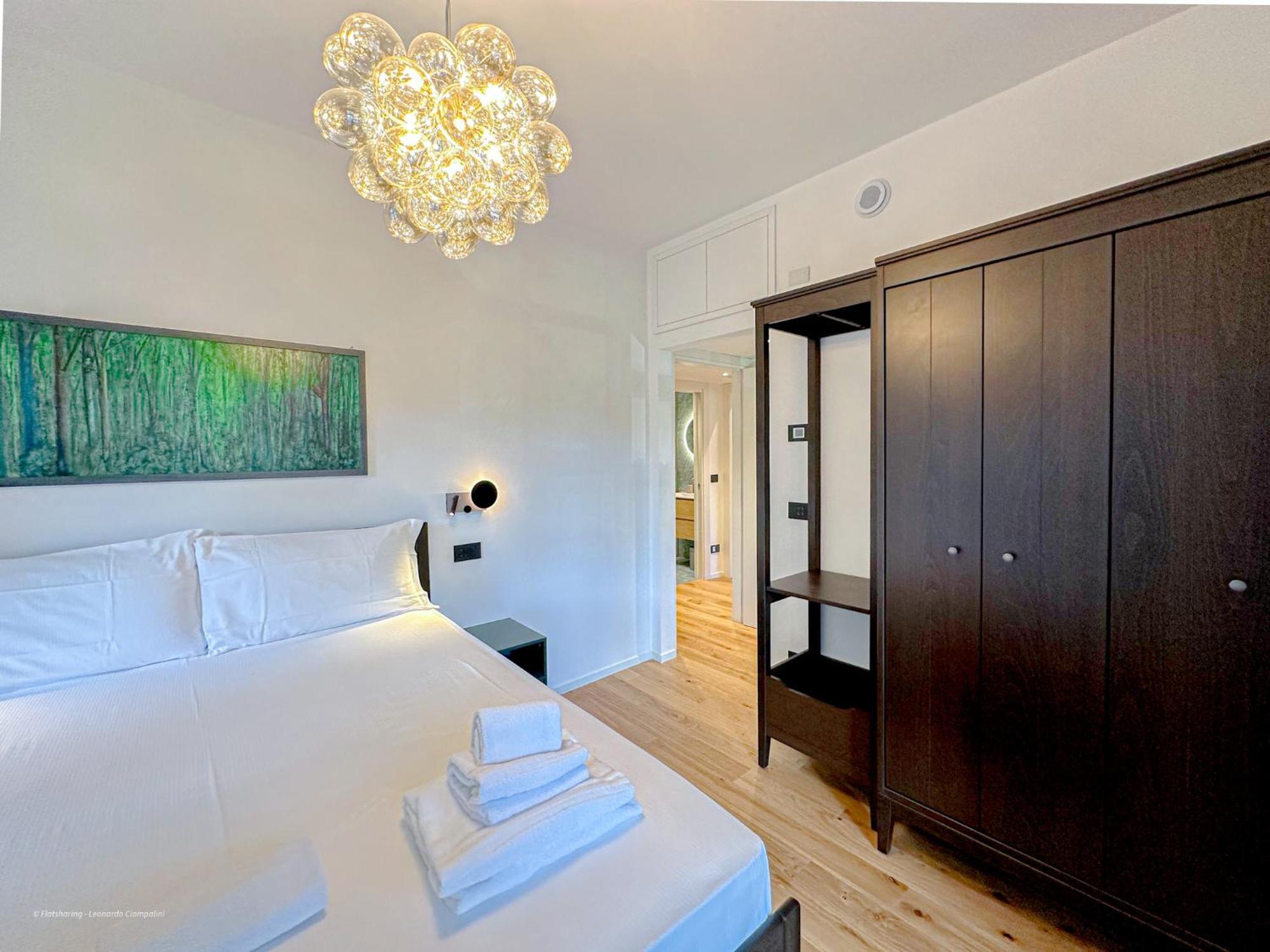 Ausonio Urban - 3 Min Dal Naviglio Apartamento