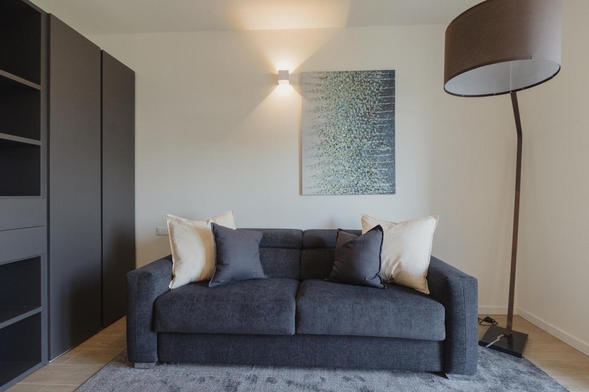 Gohost - Modern And Bright Apartments With Terrace And Balcony Apartment *