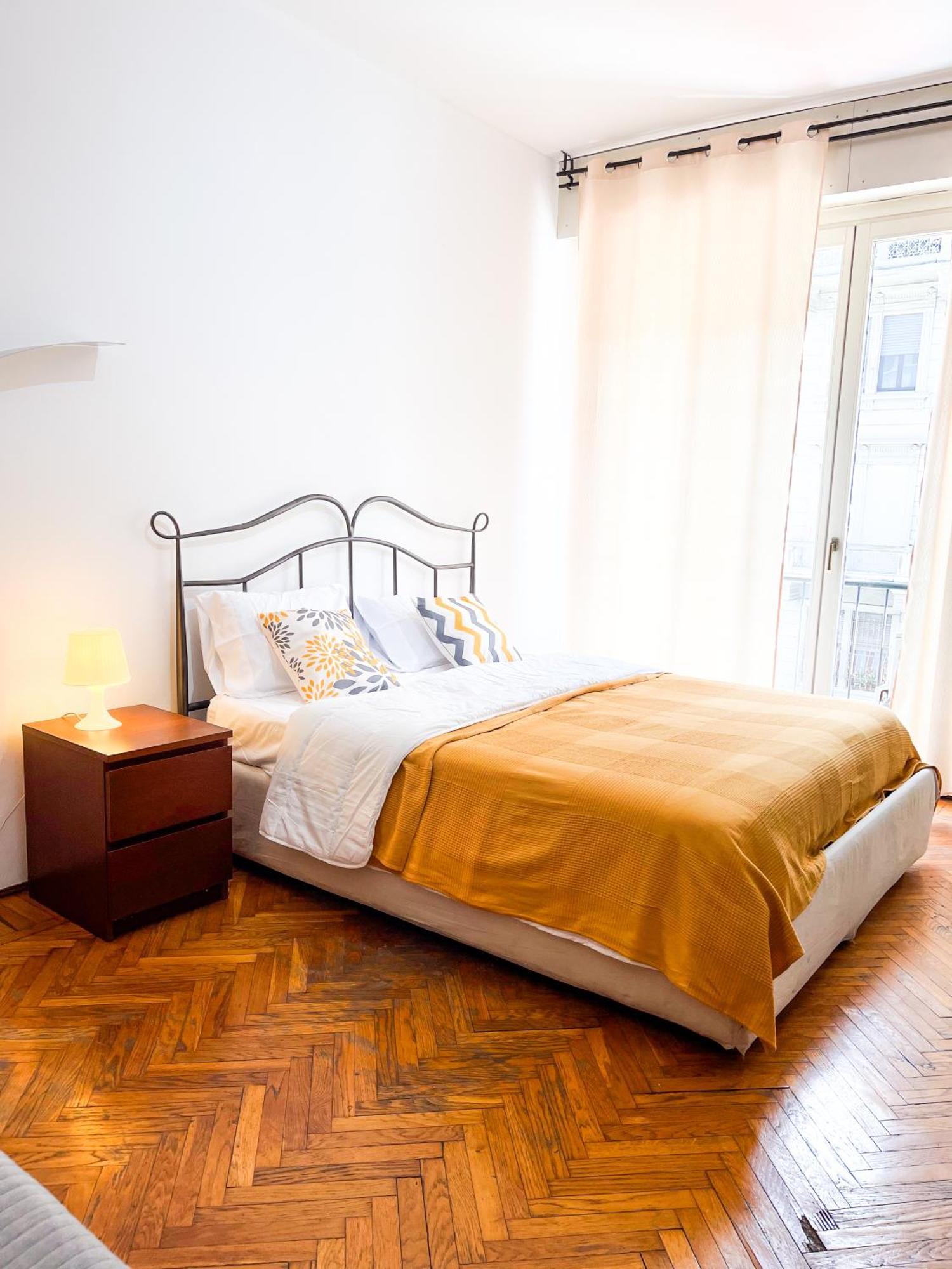 Casa Luvi, Crocetta Porta Romana, * Milan