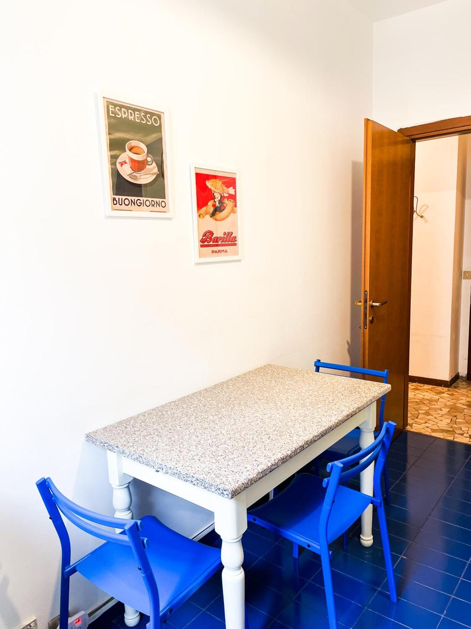Casa Luvi, Crocetta Porta Romana, * Milan