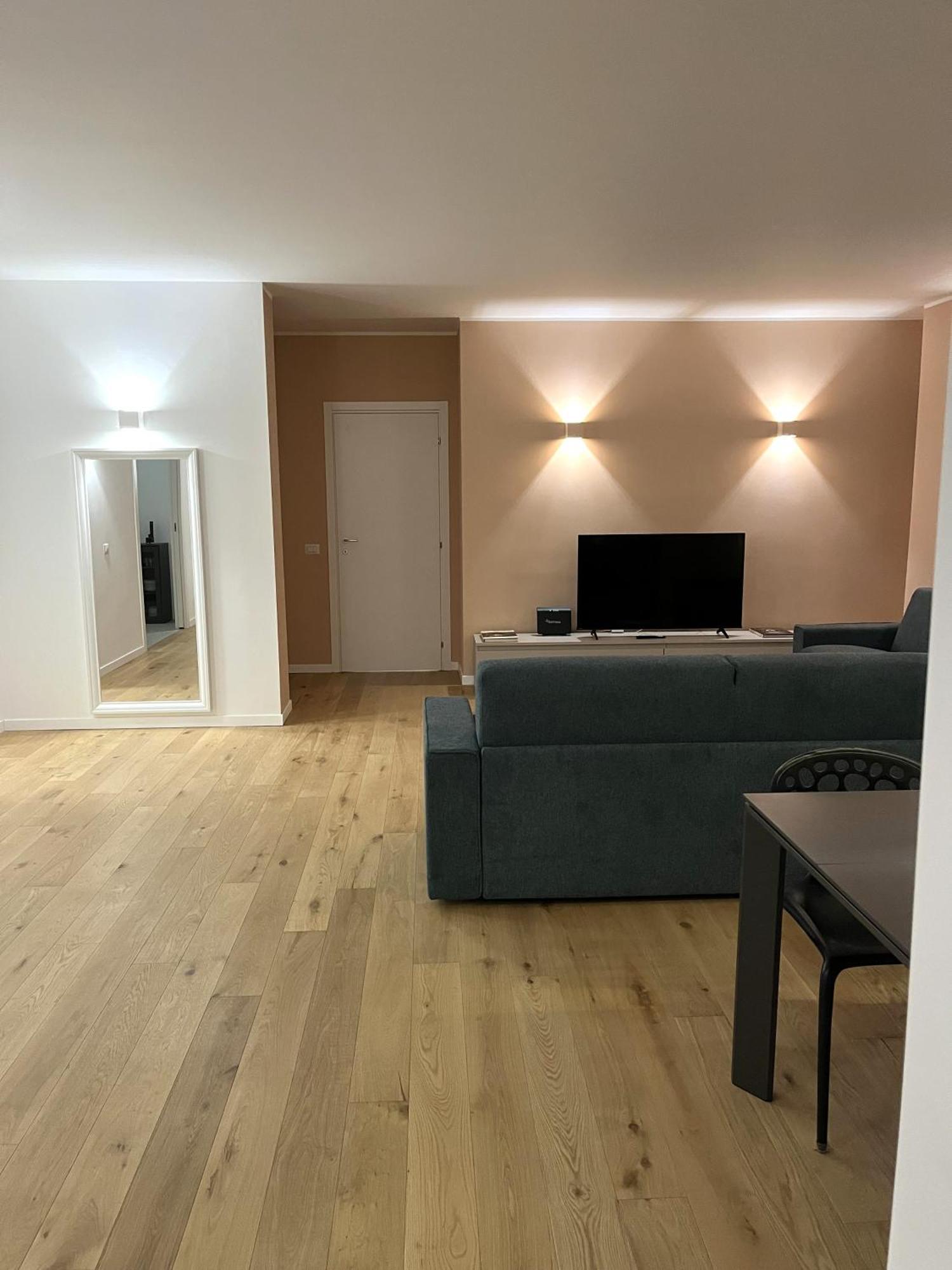 Fifty Eight Repubblica Three Bedrooms * Milan