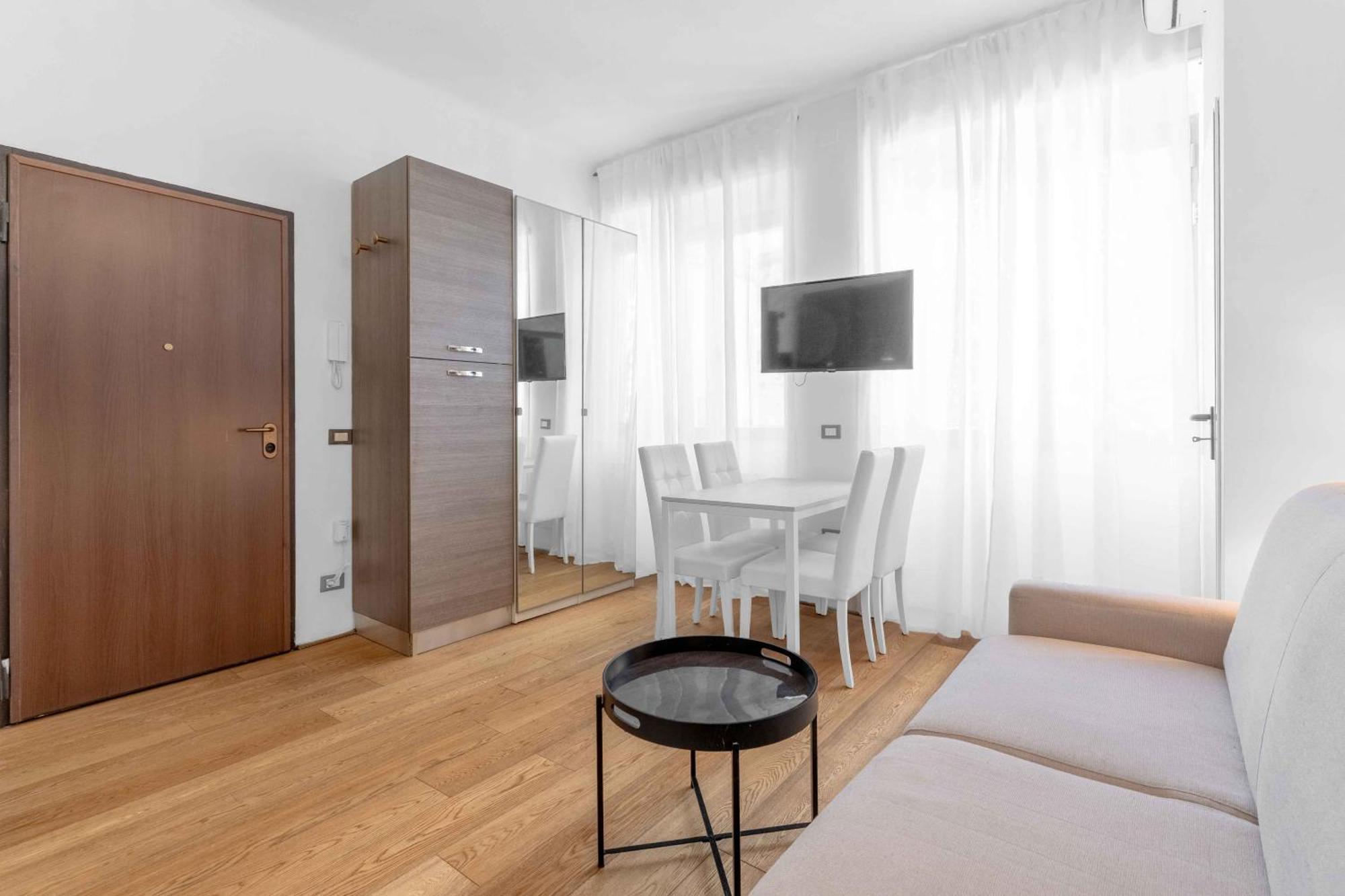 Dreaming With Parking L25 *