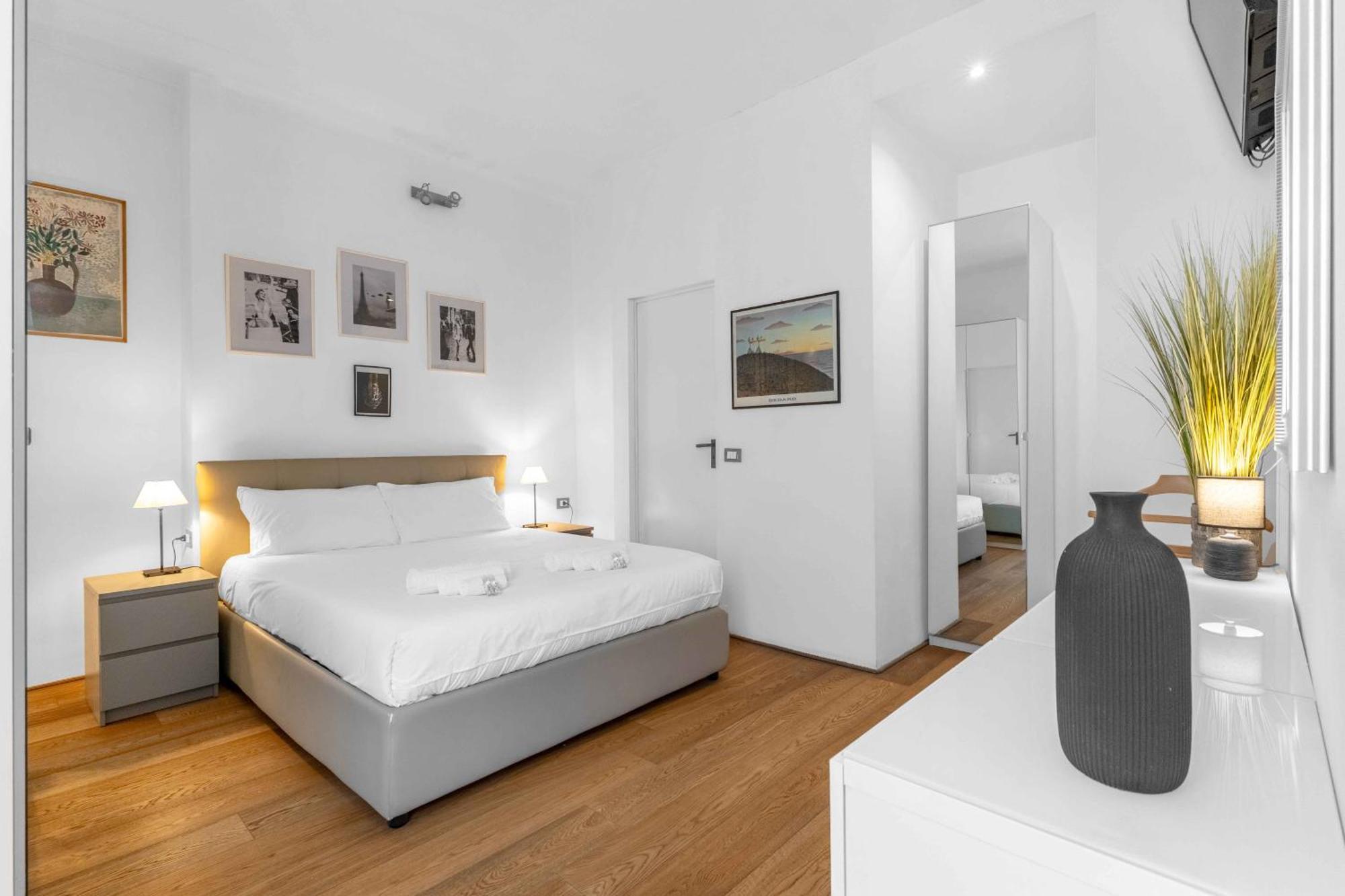 Dreaming With Parking L25 * Milan