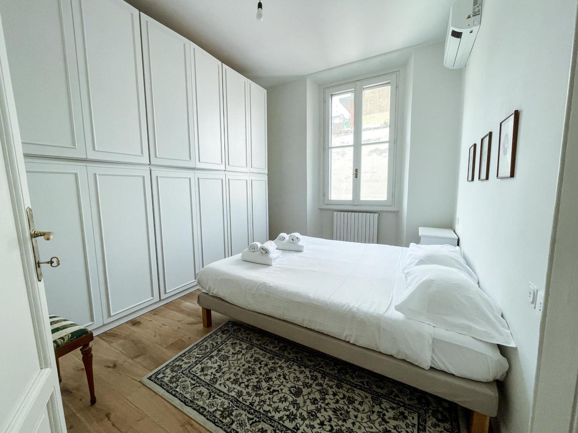 Villoresi - Large Flat Navigli, *