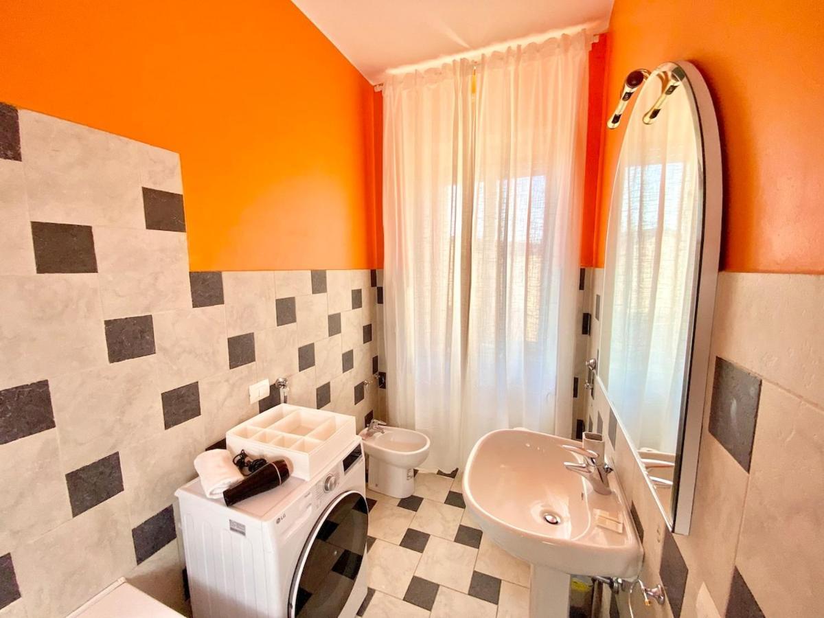 1 Min Castle - 7 Min Cathedral On Walk Prestige Apartment Milan