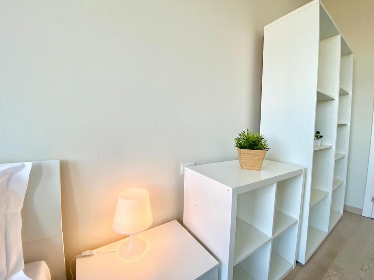 1 Min Castle - 7 Min Cathedral On Walk Prestige Apartment