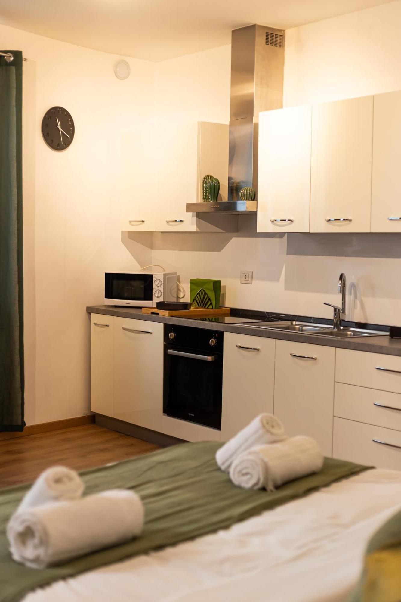 Prime Living - Sui Navigli Apartment Milan