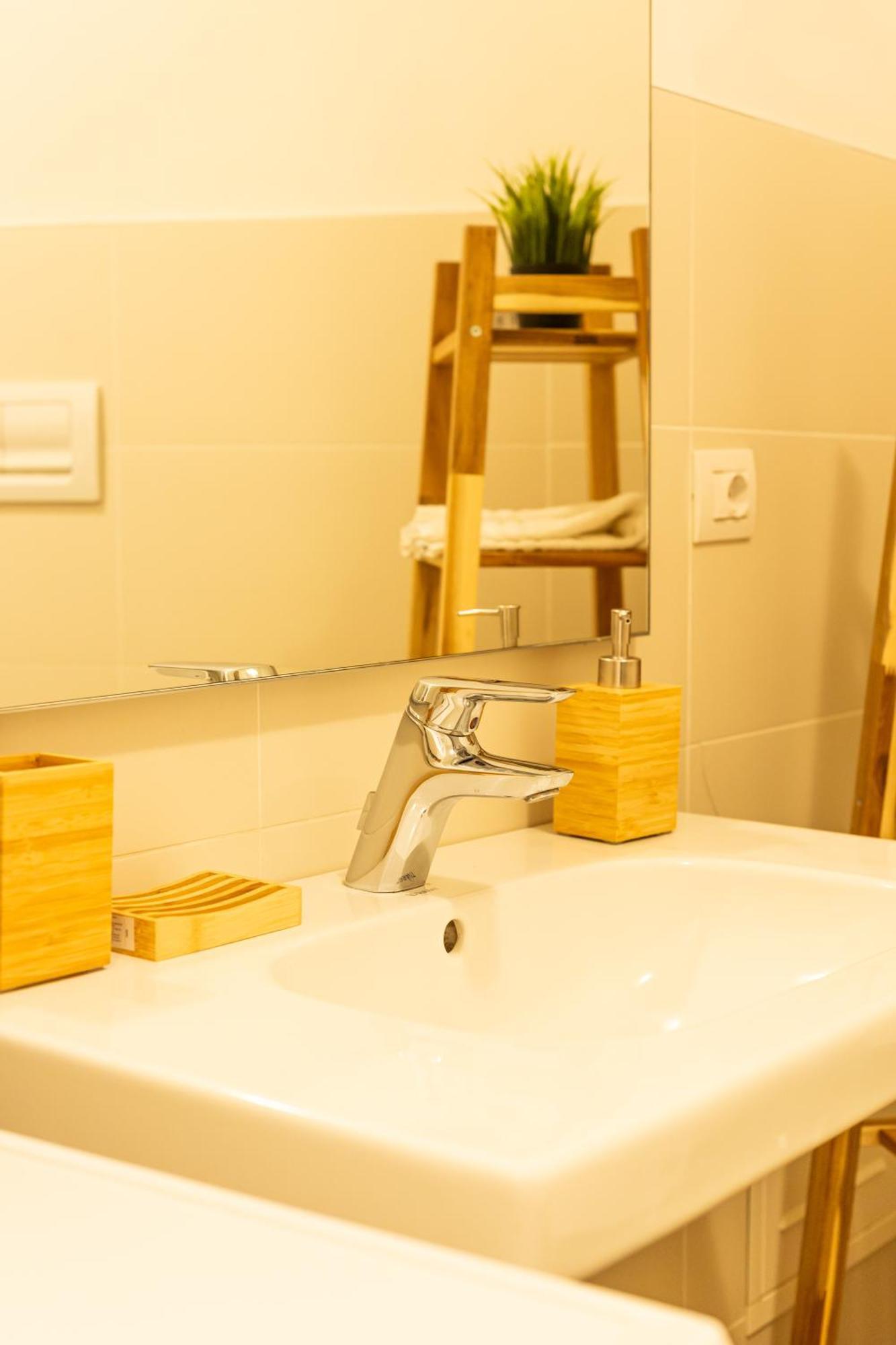 Apartment Prime Living - Sui Navigli Milan