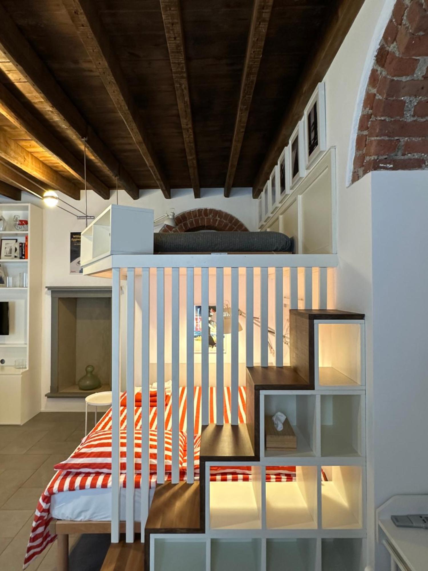 Apartment Ringhiera 22 - Riccardo's Luxury Loft In Porta Romana *