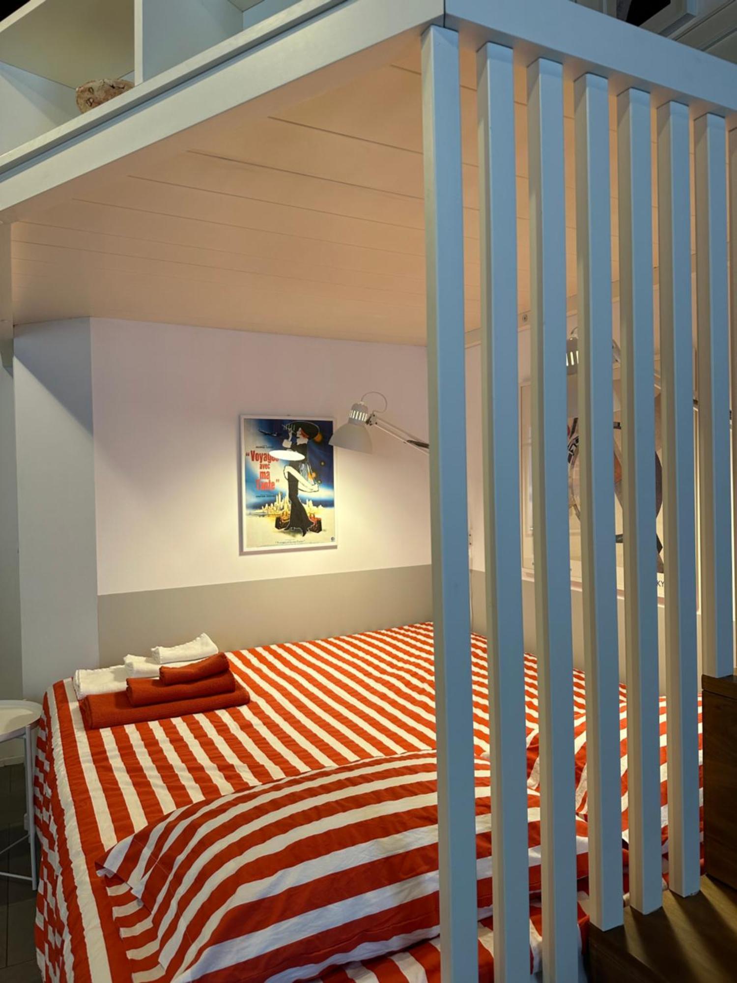 Apartment Ringhiera 22 - Riccardo's Luxury Loft In Porta Romana Milan