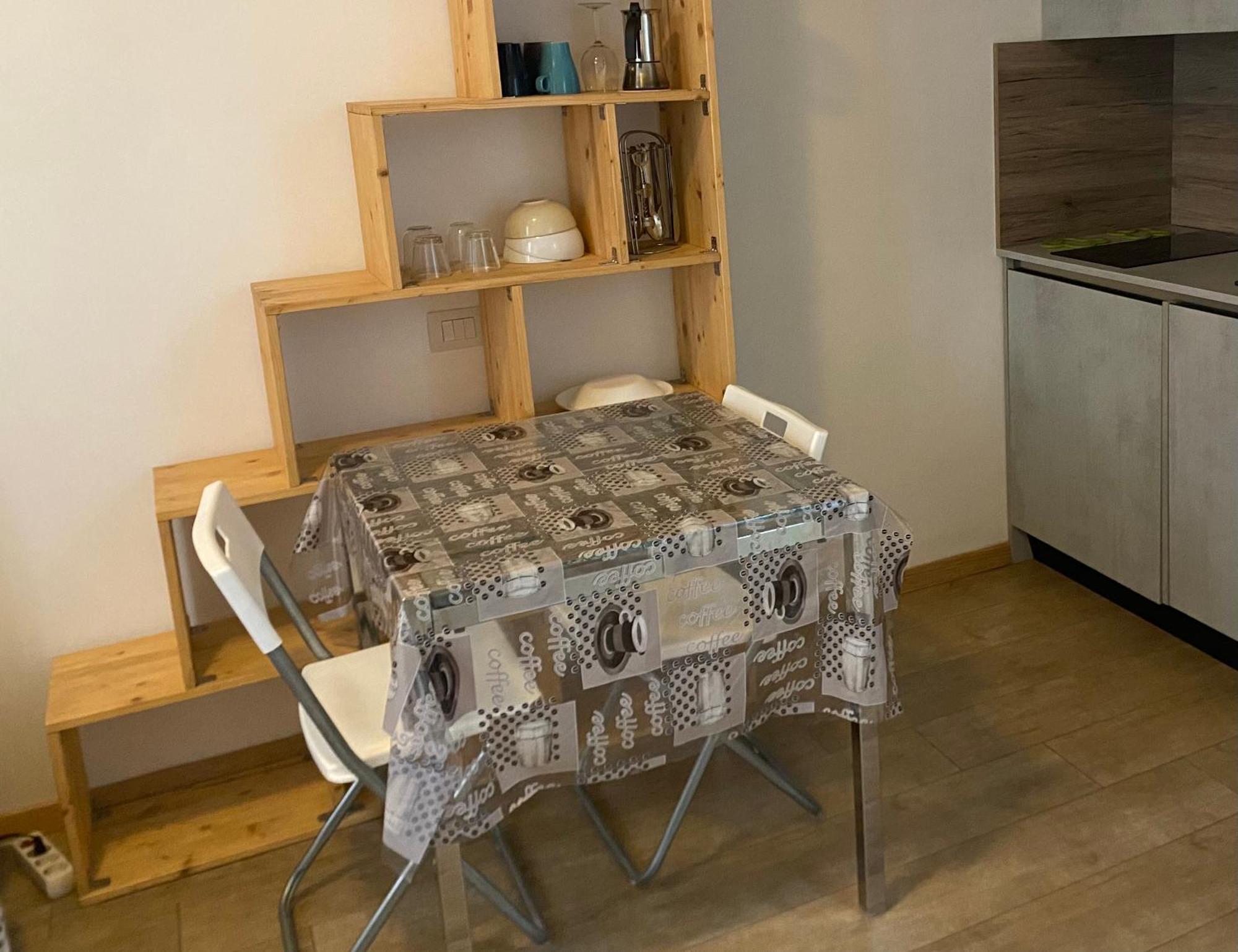 Center Navigli Duomo - Coco House Petite Maison Apartment