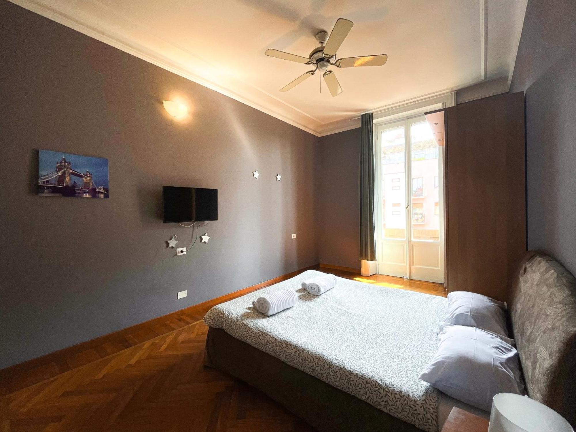 Viale Lunigiana Station Big House - 6 People Appartamento *
