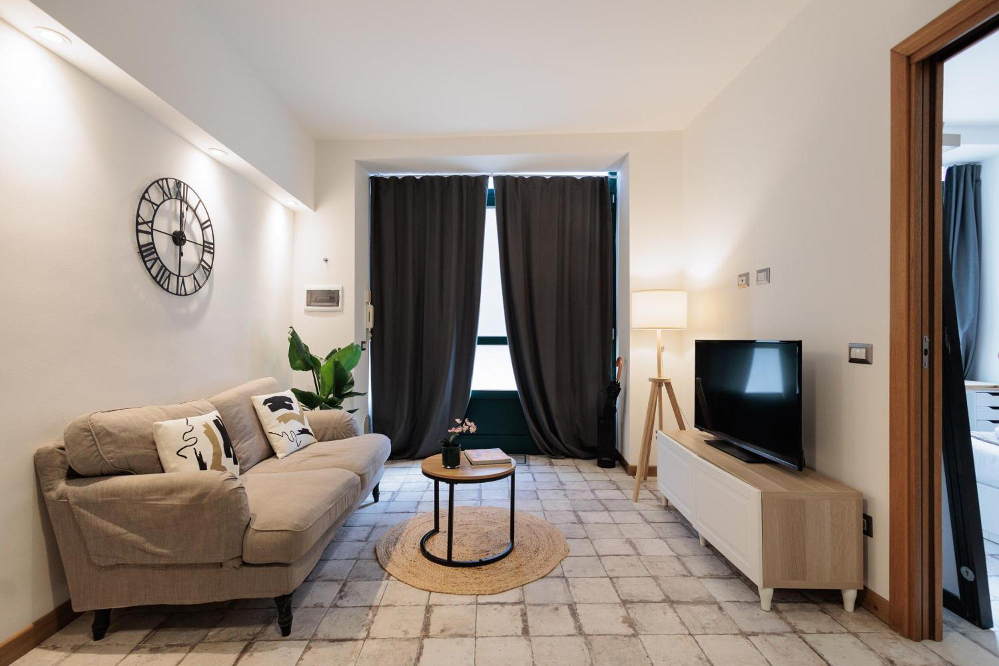 Apartment Urban House - Darsena Navigli Center