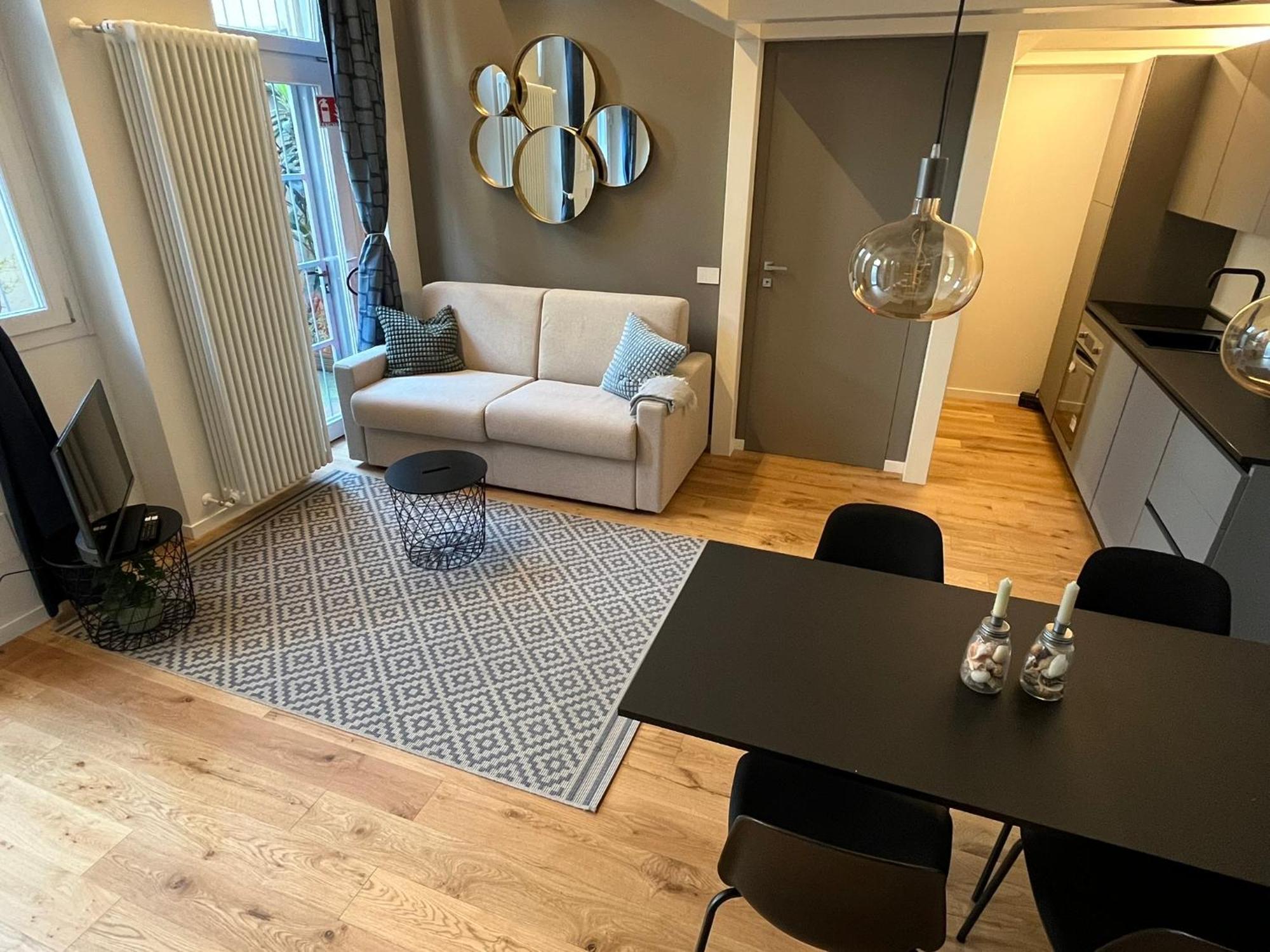 Apartment Oasi Tranquilla E Moderna Sui Navigli Milan