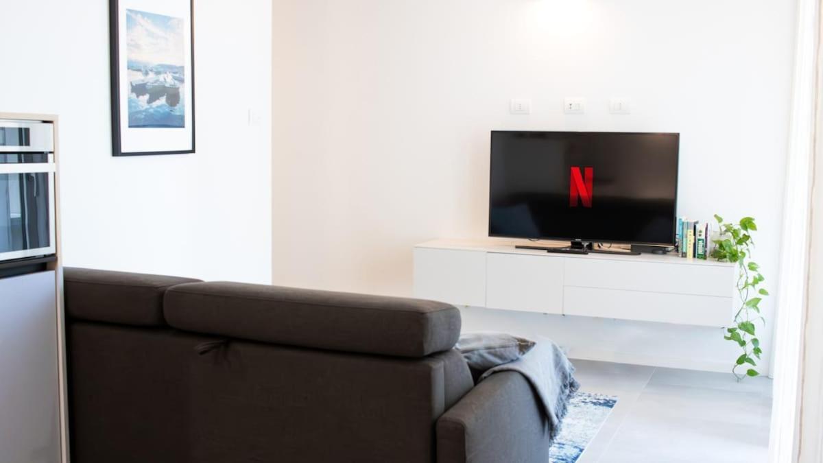 M1 Bisceglie - Gym Flat - Balcony Milan
