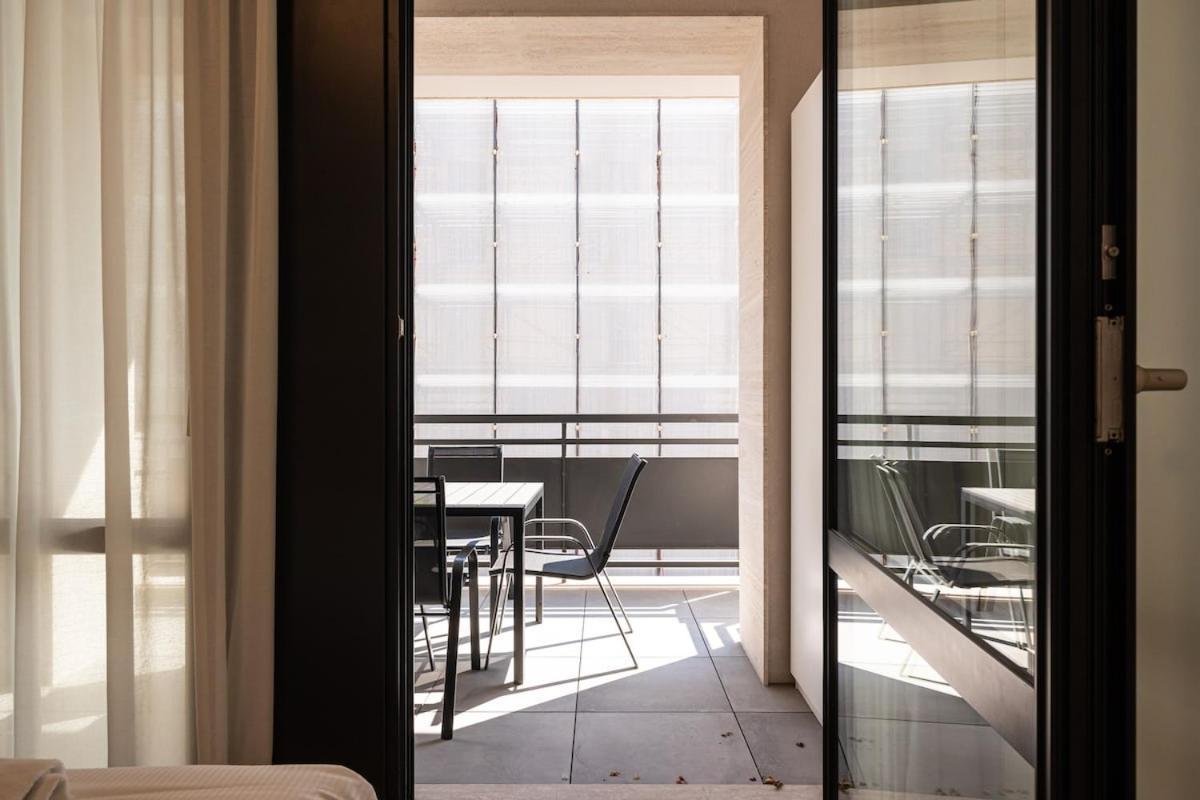 Apartment Design One Bedroom Washington - Mirable Pm