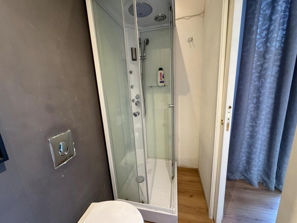 Penthouse 5 Minutes From Duomo Apartment Milan
