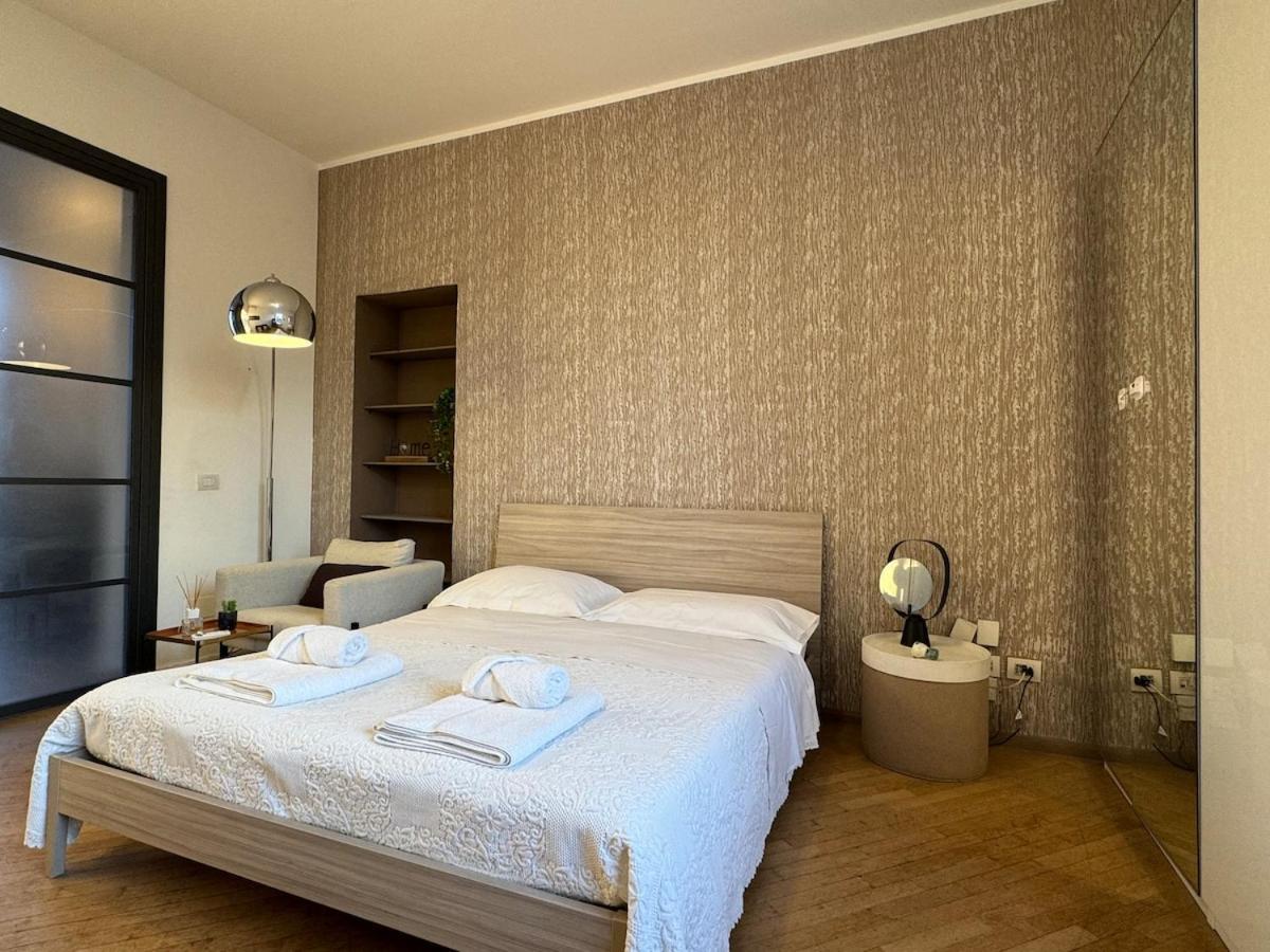 Penthouse 5 Minutes From Duomo