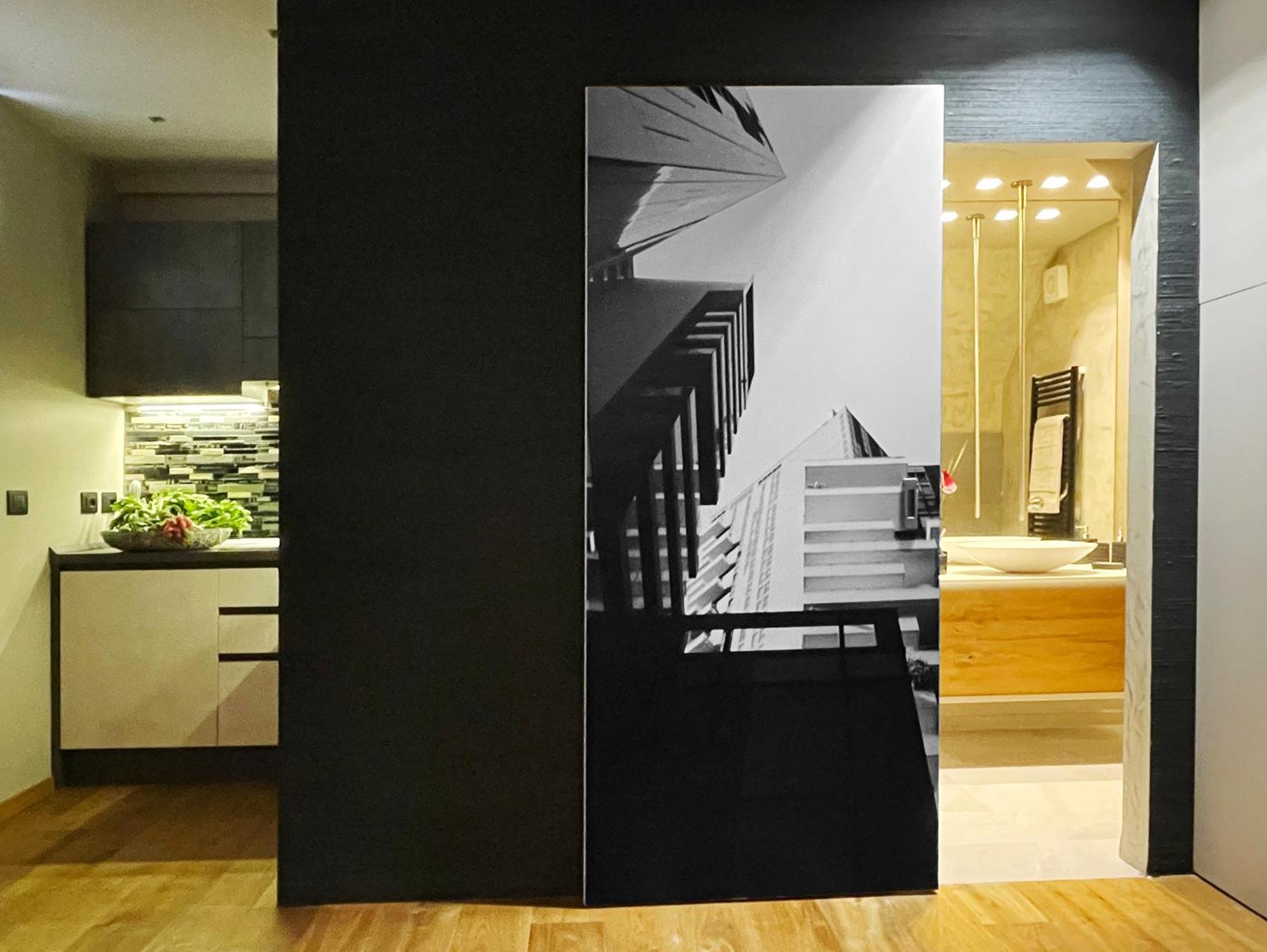 Design Artist * Milan