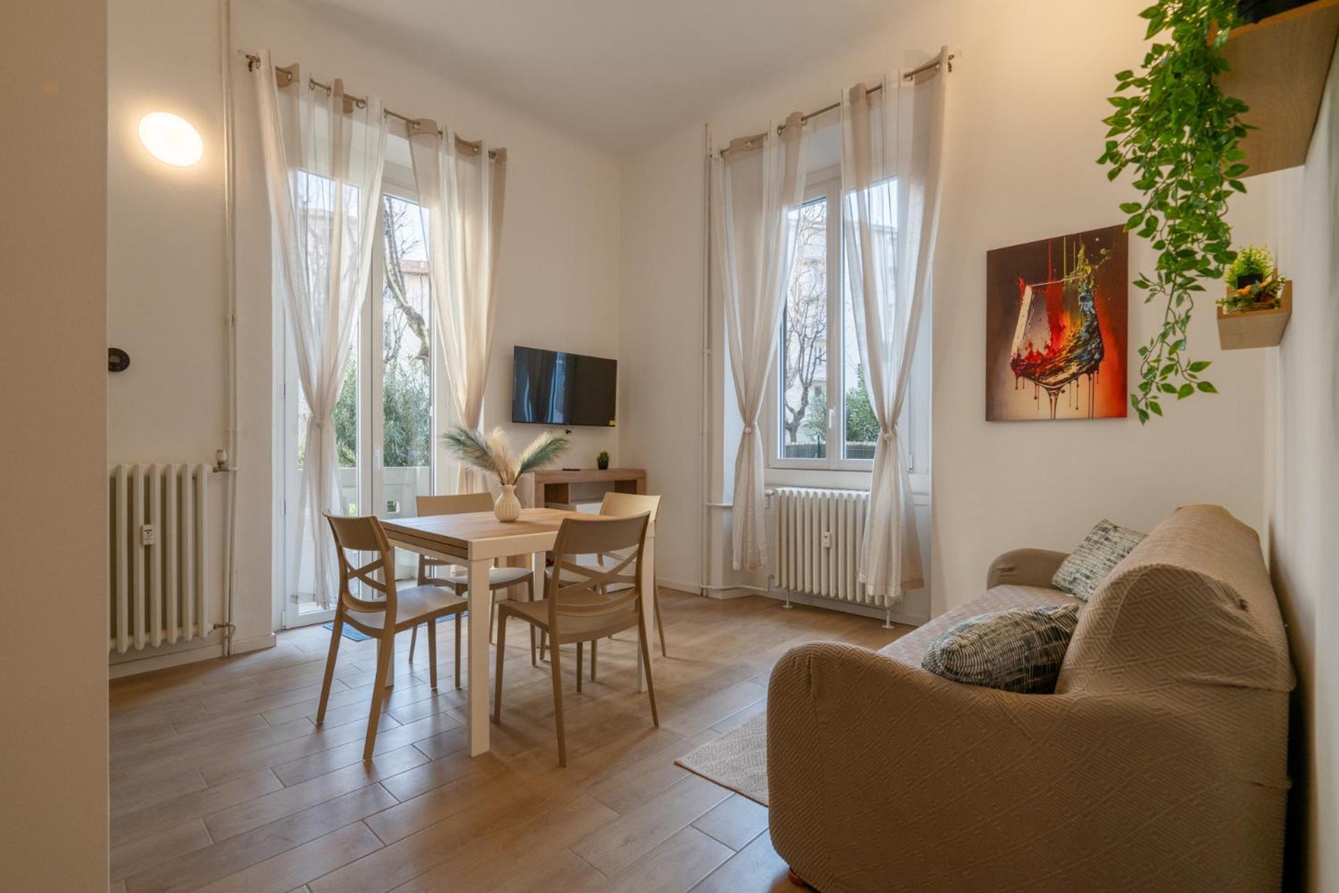 Pascoli Garden Citta Studi Apartment *