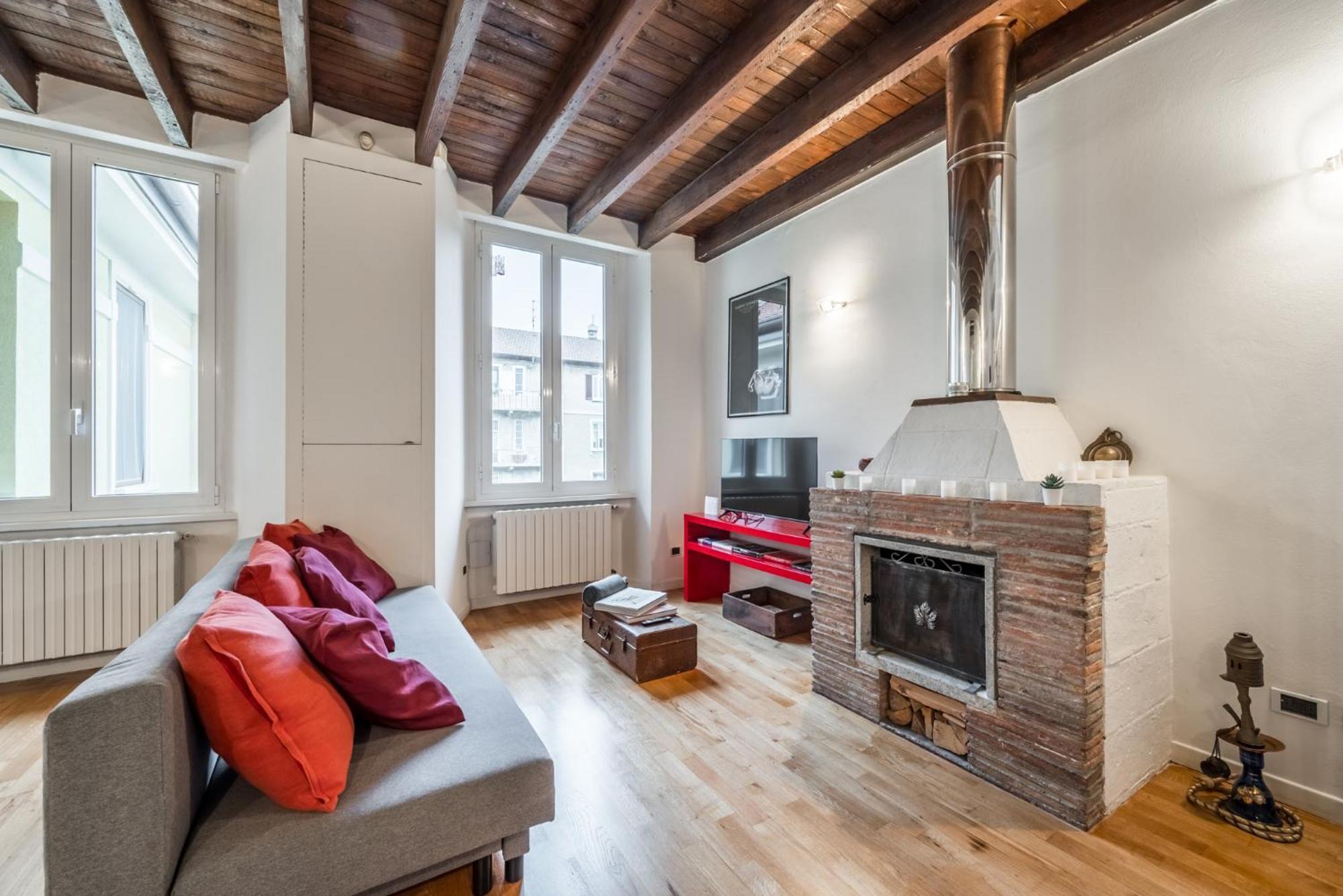 Vivimihome - Elegant 10 Minutes From The Duomo Apartment